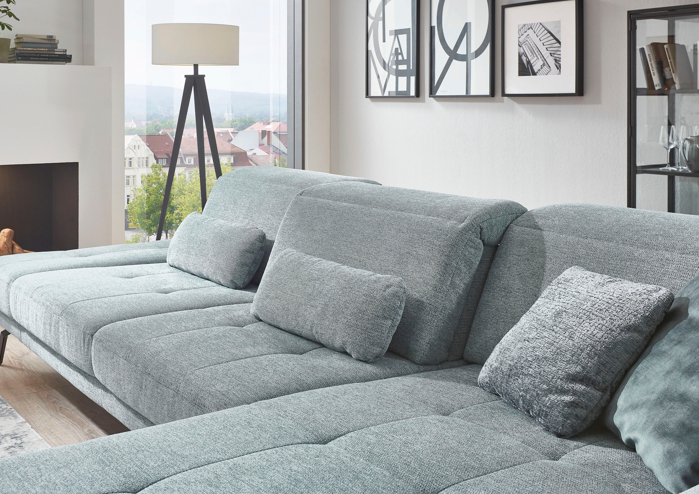 Die PlanBar Ecksofa »MP-IN20126 L-Form«, mit Kopfteilverstellung, optional Sitztiefen- & Armteilverstellung