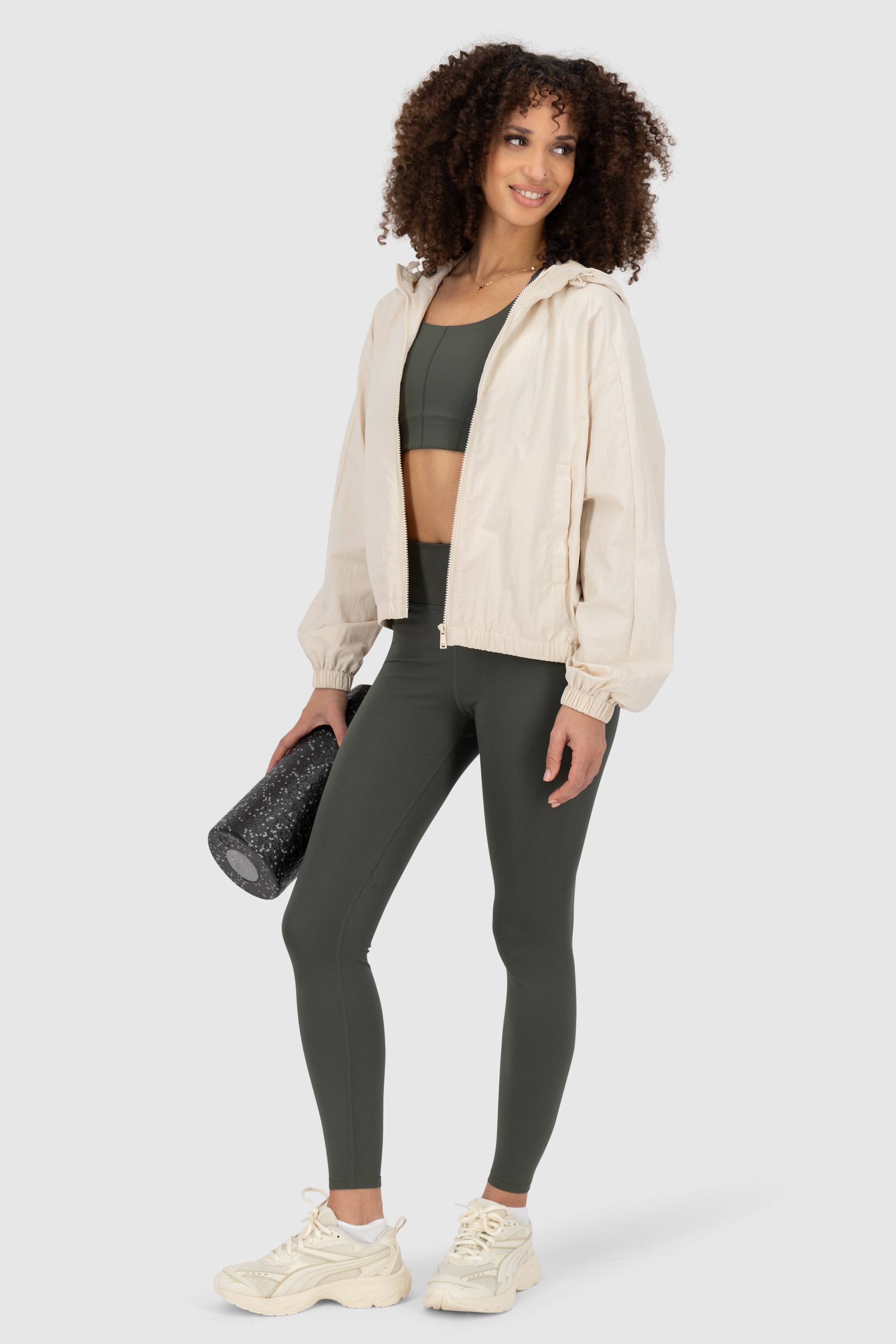 Alife & Kickin Sommerjacke »Damen JovanaAK A Übergangsjacke, Jacke« leichte Übergangsjacke Windbreaker mit Kapuze und Reißverschluss