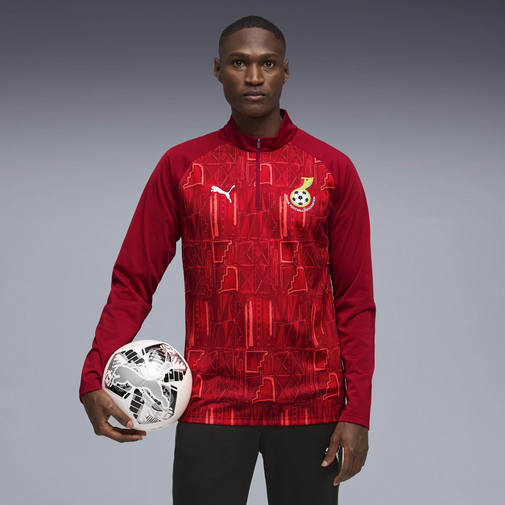 PUMA T-Shirt »Ghana Slim Fit Aufwärmoberteil Herren«