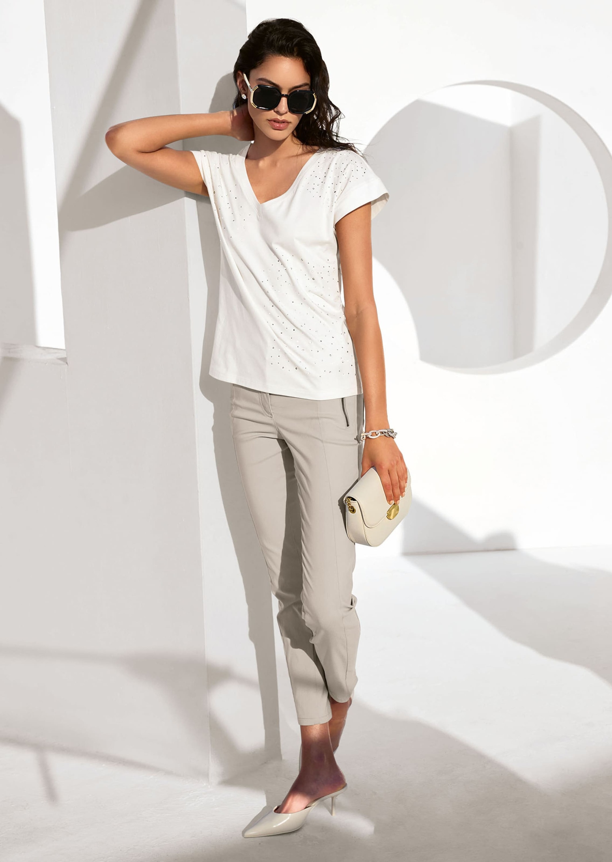 MADELEINE Kurzarmshirt »Shirt Jersey-Shirt mit Glitzersteinchen«