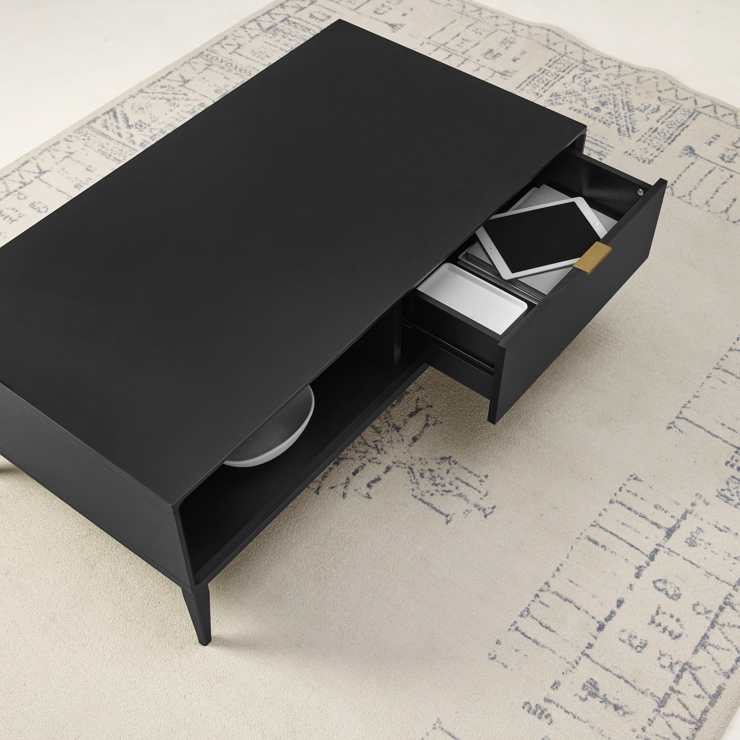 Leonique Couchtisch »Lavisha« Eisengestell und FSC-zertifiziertes Holz, Breite 110 cm