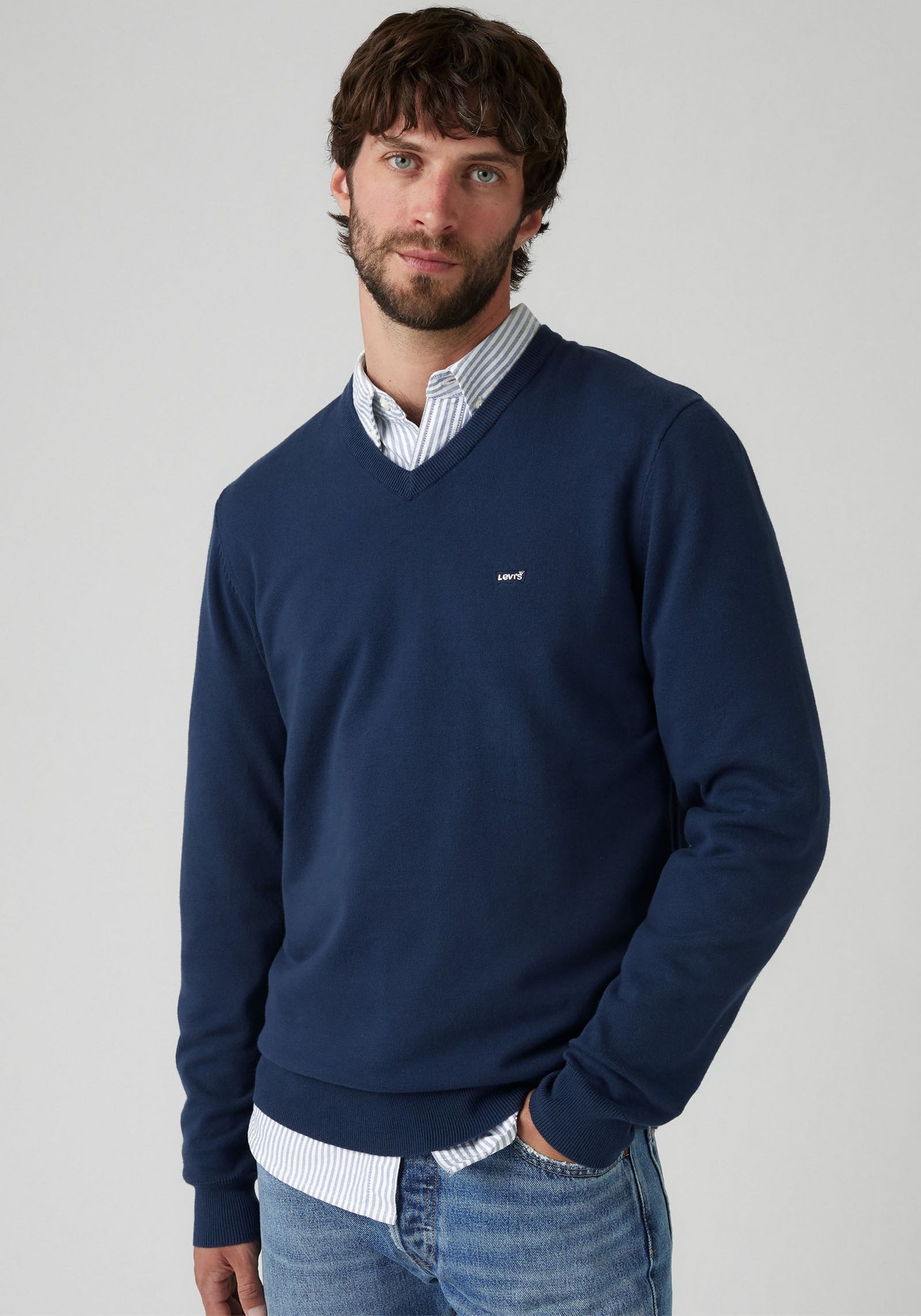 Levis Strickpullover "LW V NECK", mit V-Ausschnitt günstig online kaufen