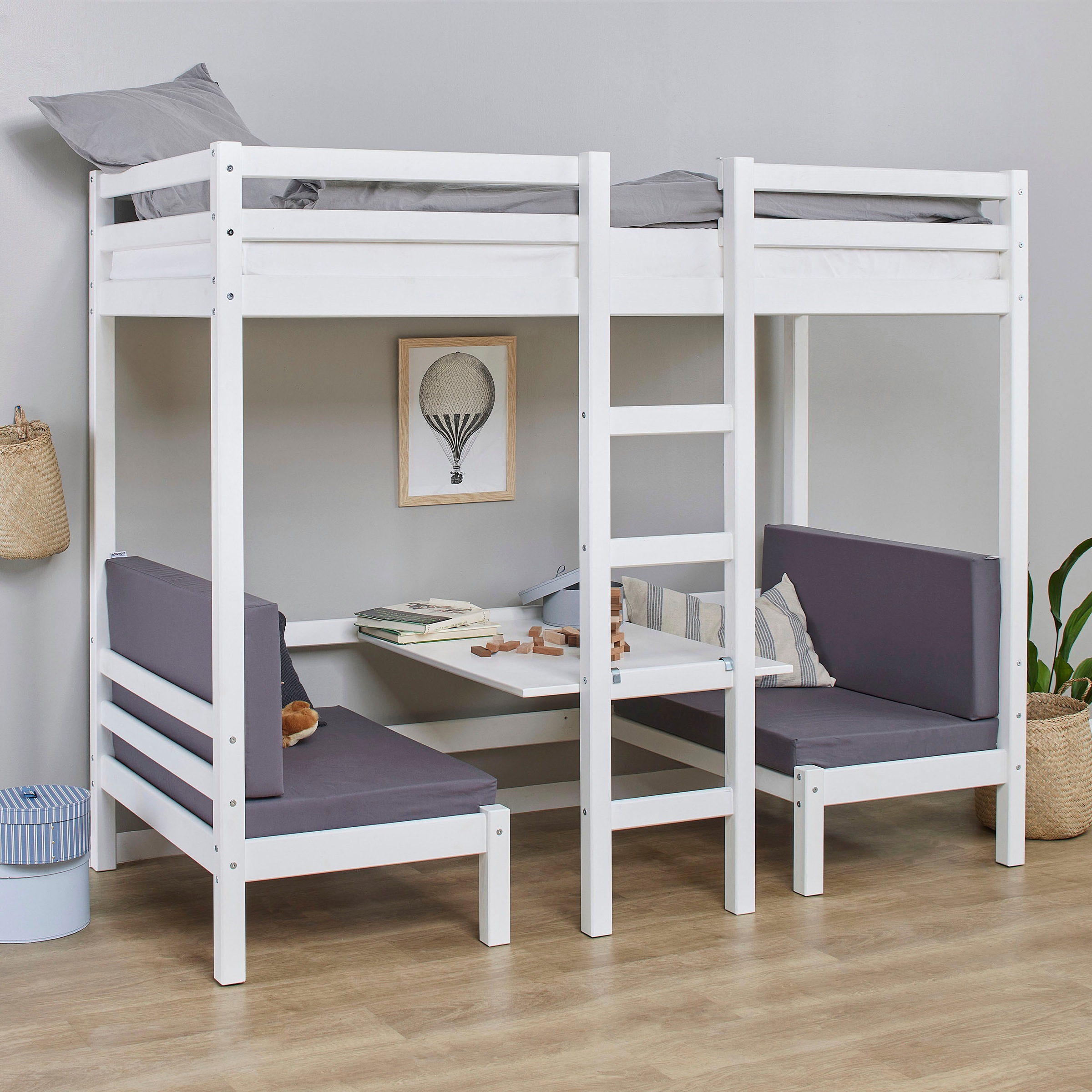 Hoppekids Hochbett "ECO Dream, Kinderbett mit Funktion - Praktisch & flexibel" Unteres Bett nutzbar als Bett oder Sitzgruppe. 90x200