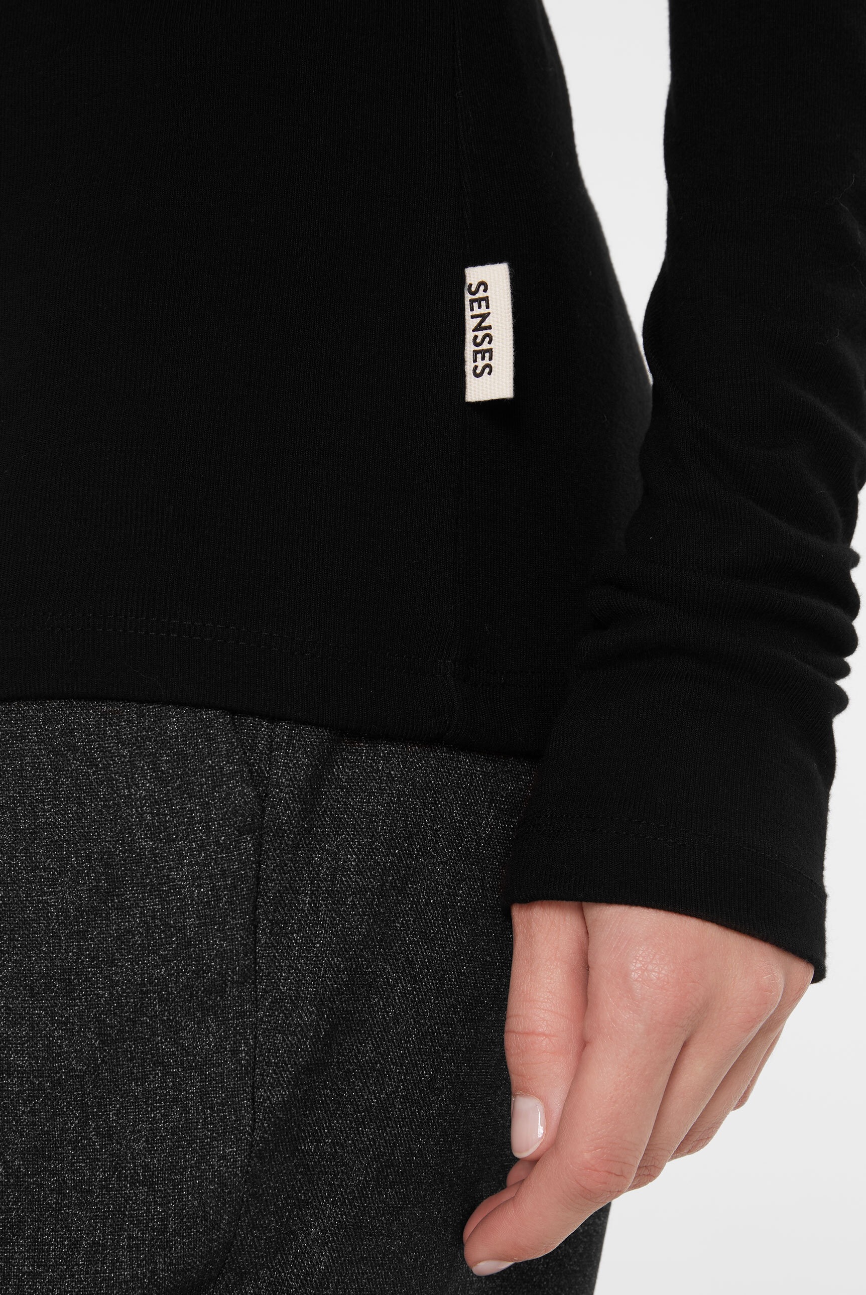 SENSES.THE LABEL Langarmshirt