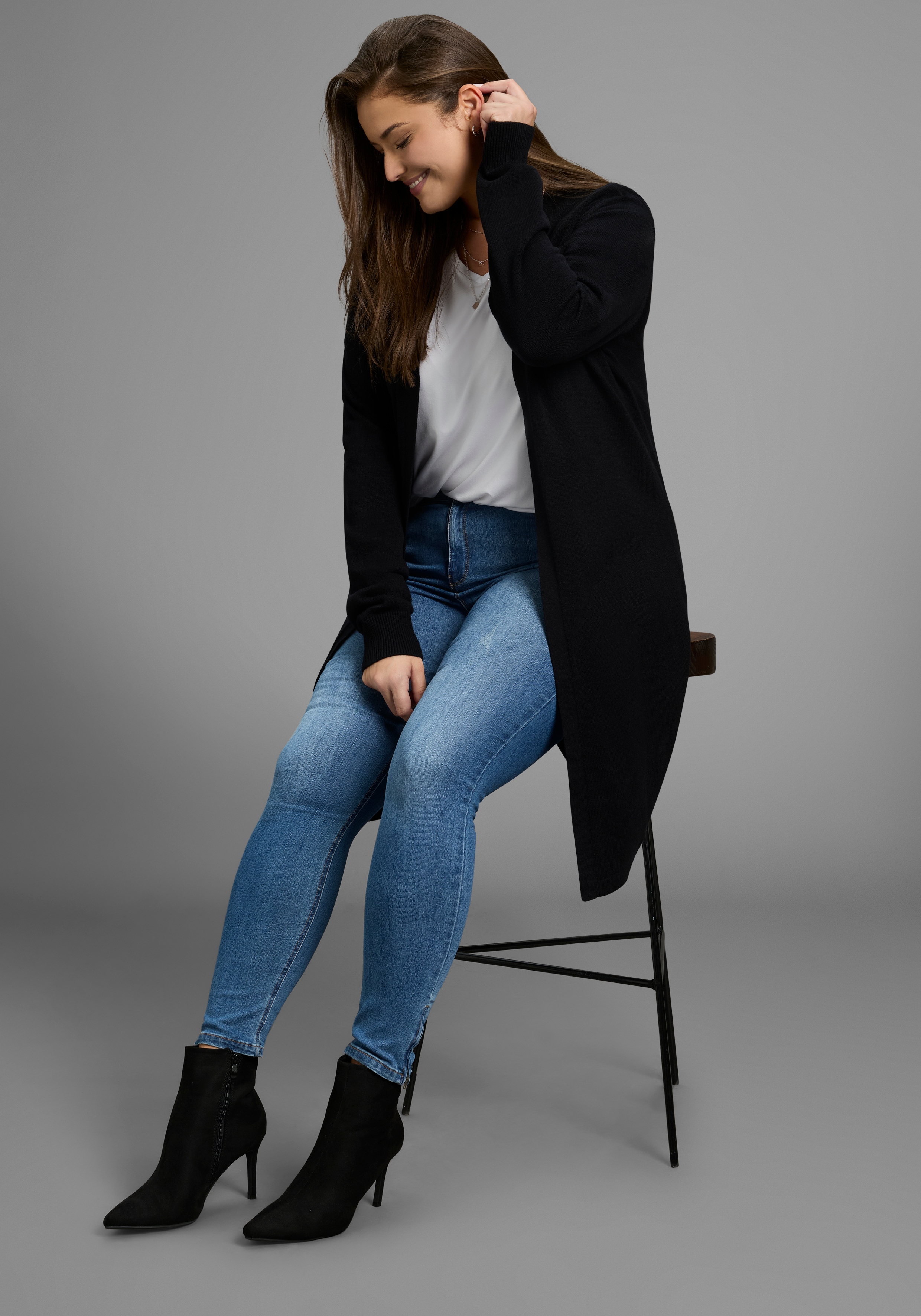 Laura Scott CURVE Longstrickjacke "Große Größen" in kuschelweichem Wohlfühlstrick
