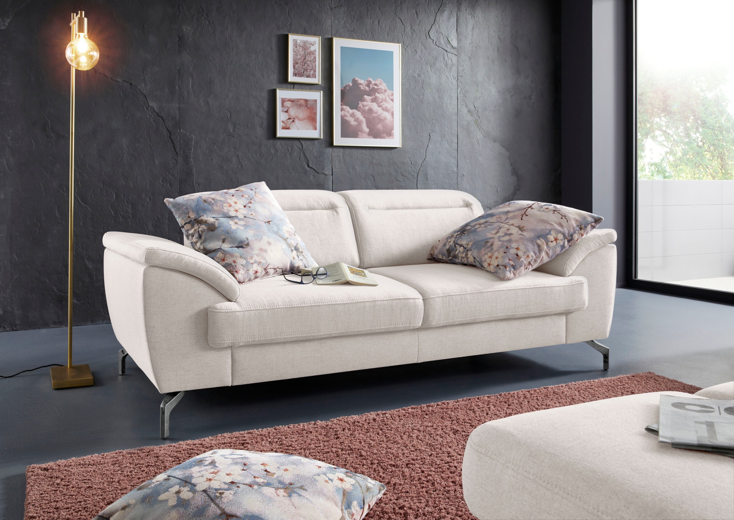 Sit&more 2,5-vietė sofa »Percy« 15 cm Fußhöhe Sitztiefenverstellung patogi Kopfteilverstellung