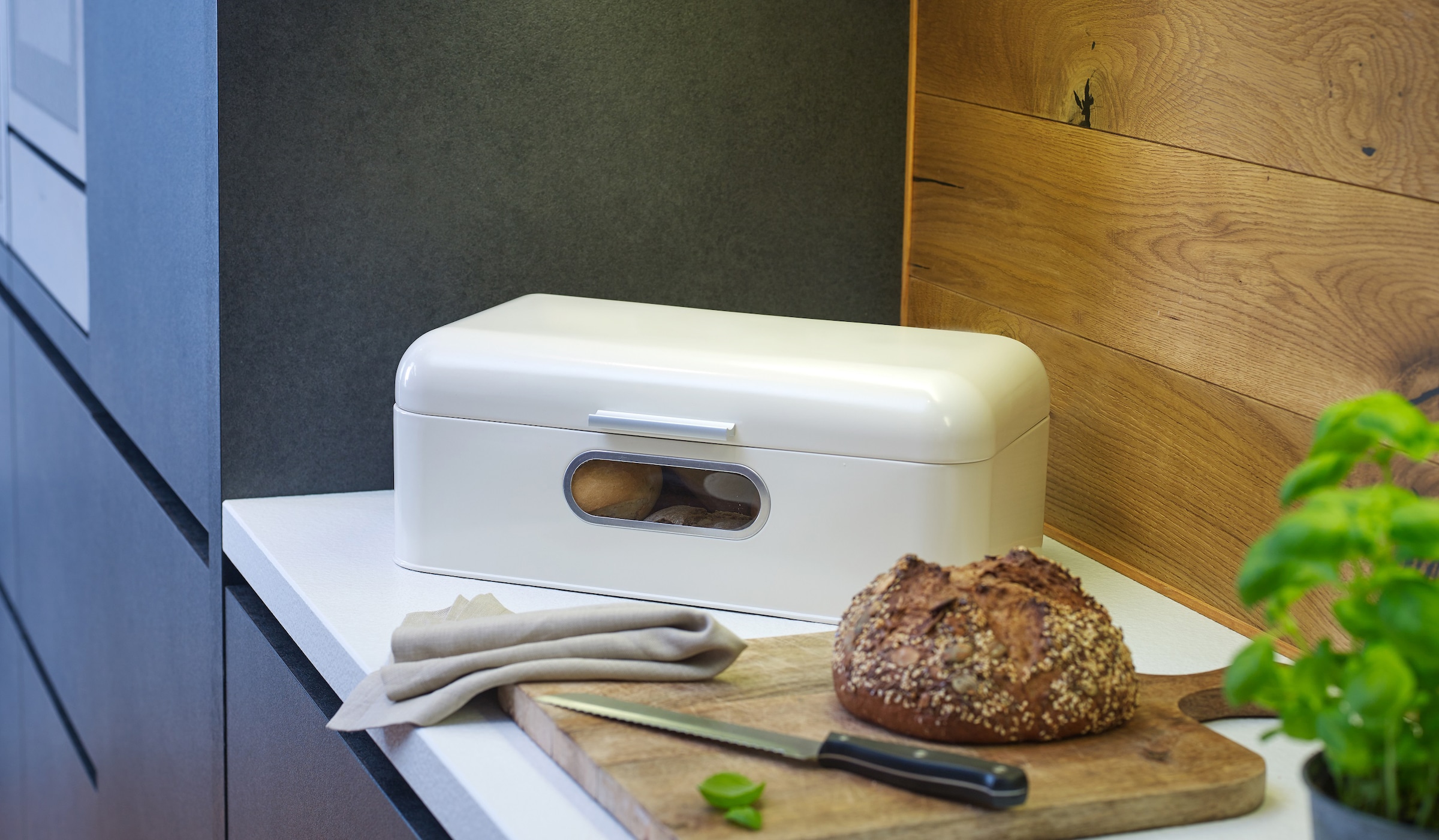 ECHTWERK Brotkasten »Retro-Brotbox "single window"«, (1 tlg.), Brotbehälter im Retro-Design, 1 praktisches Sichtfenster