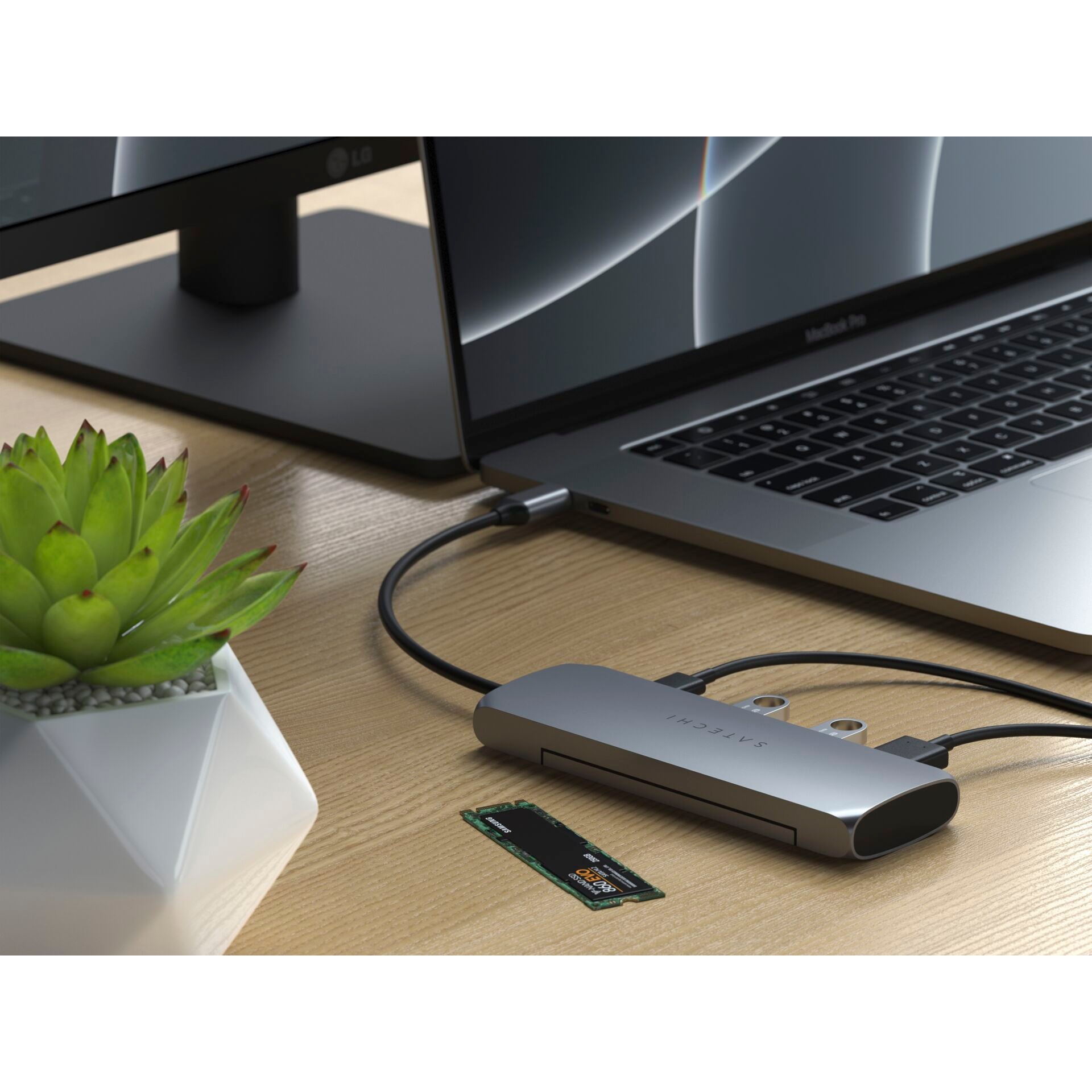 Satechi USB-Adapter »USB-C Hybrid Multiport Adapter mit SSD Steckplatz«, HDMI-USB Typ A zu USB Typ C