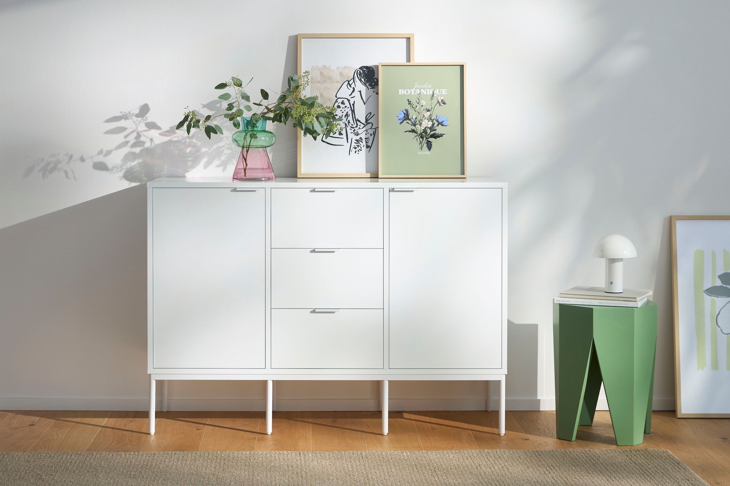 s.Oliver Bild mit Rahmen »Lazy Girl« Abstrakt | Bilder von Frauen | Frau | Kunst | Menschen | Mode | Modebilder | Modern | Person | Personen 1 Stk. tlg. HD Premium Posterdruck mit Echtholzrahmen