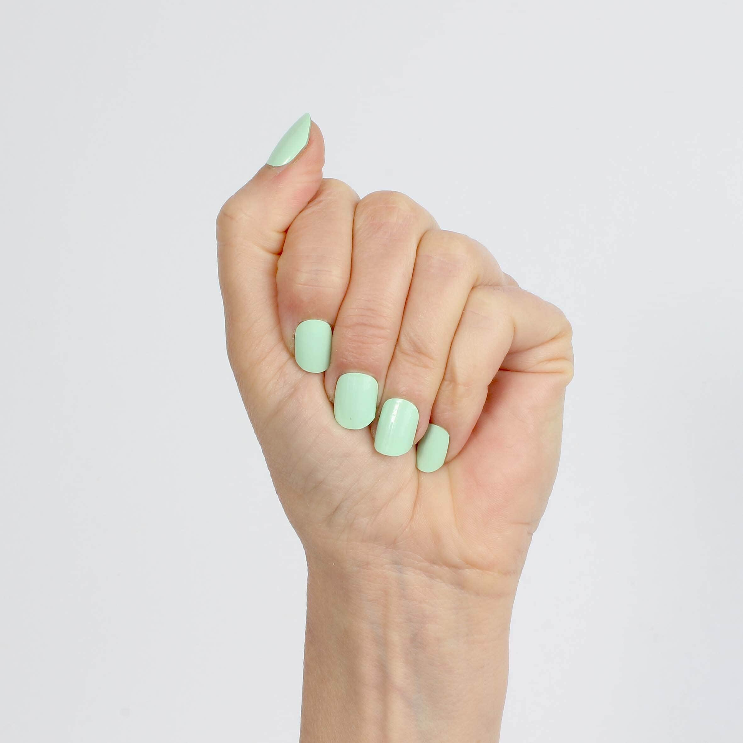 Vargu Nageldesign Zubehör »solid green«, aus zertifizierter Produktion (SGS / SEDEX) und Material (FSC)