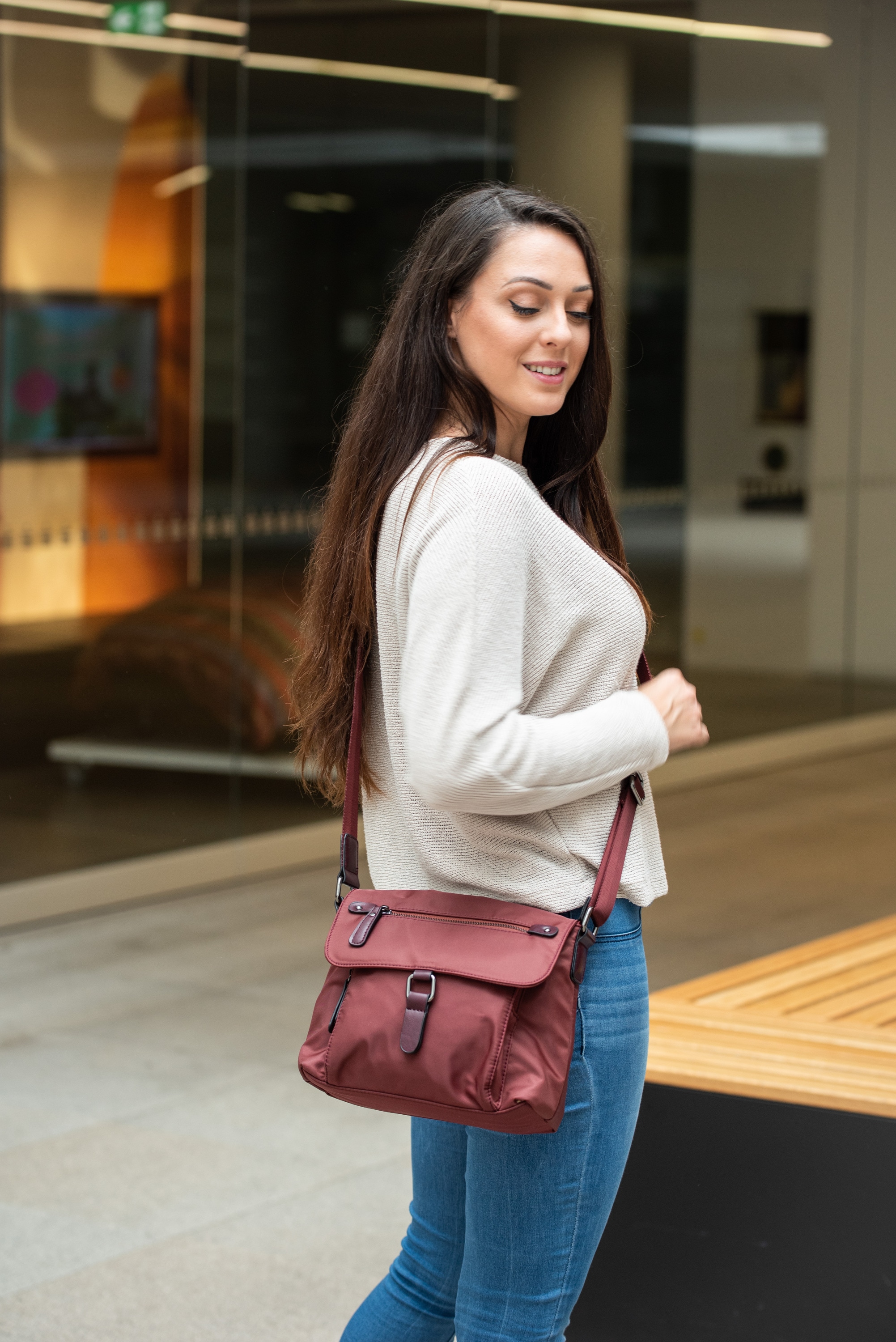 COLLEZIONE ALESSANDRO Umhängetasche »Nylon«, in modernem Design mit vielen Fächern