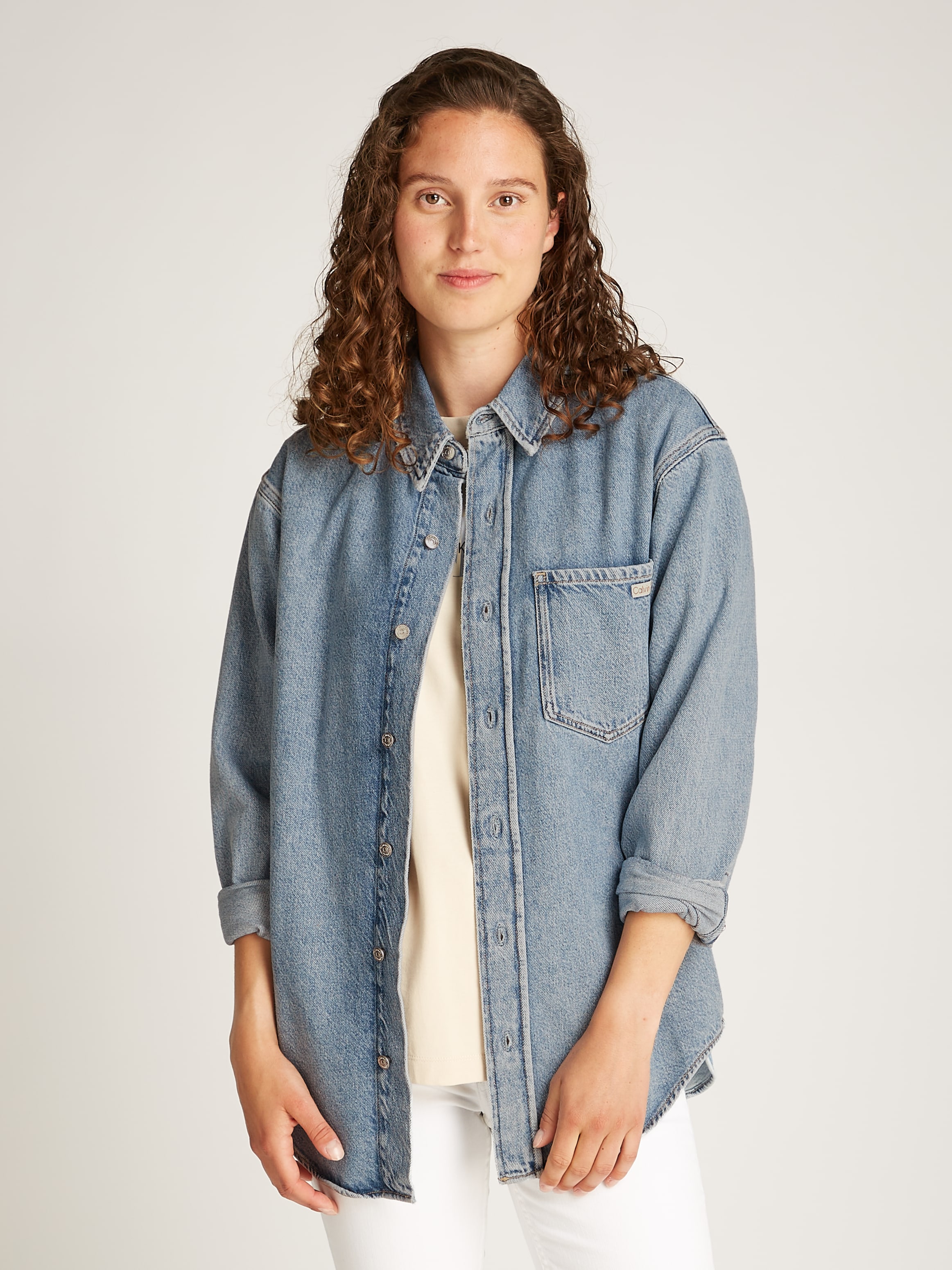 Calvin Klein Jeans Jeansbluse »DAD DENIM SHIRT«, in hellblauer Waschung