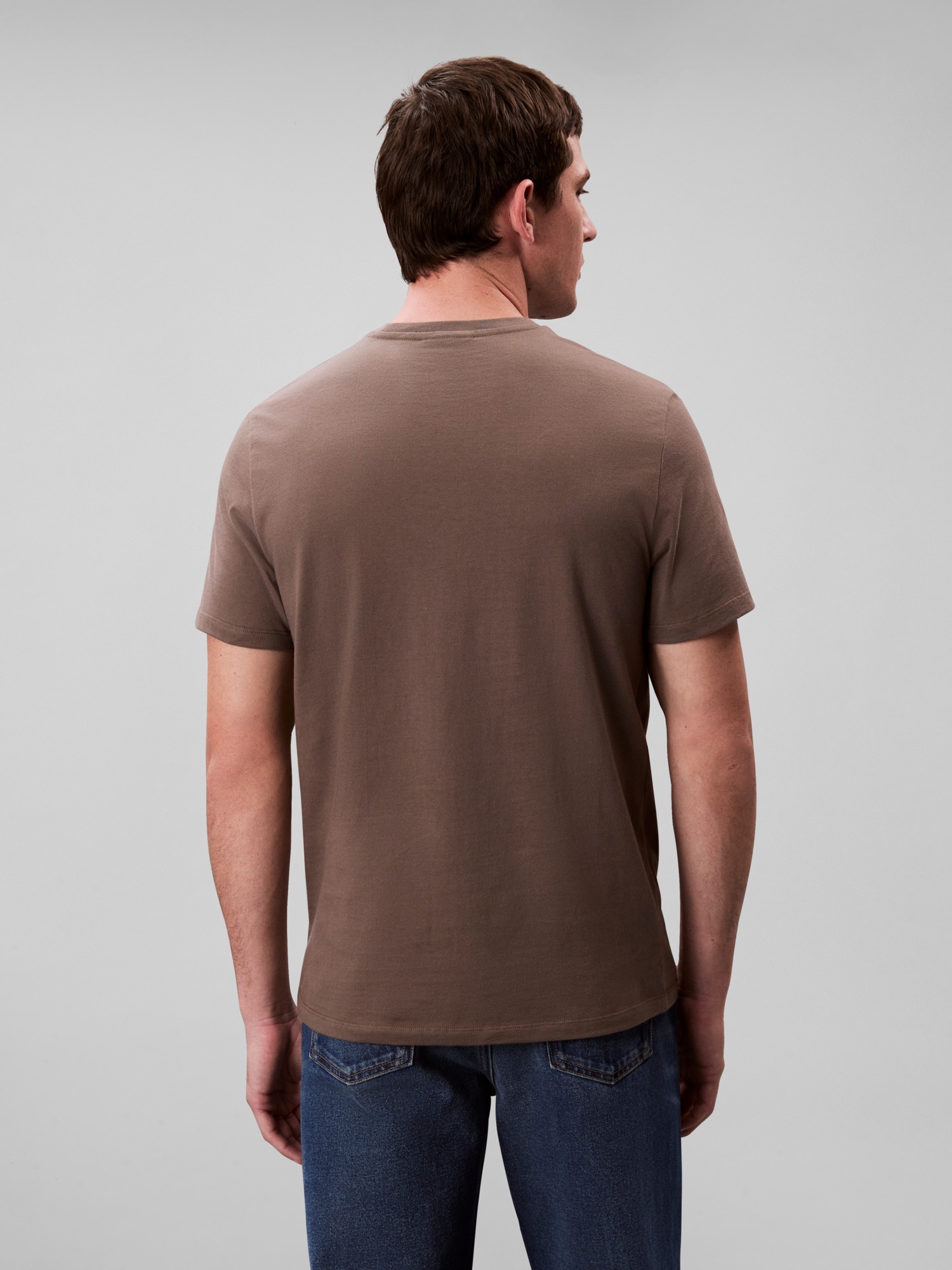 Calvin Klein Jeans T-Shirt »SS SMOOTH CTTN SOLID CREWNK TEE«, mit Logo
