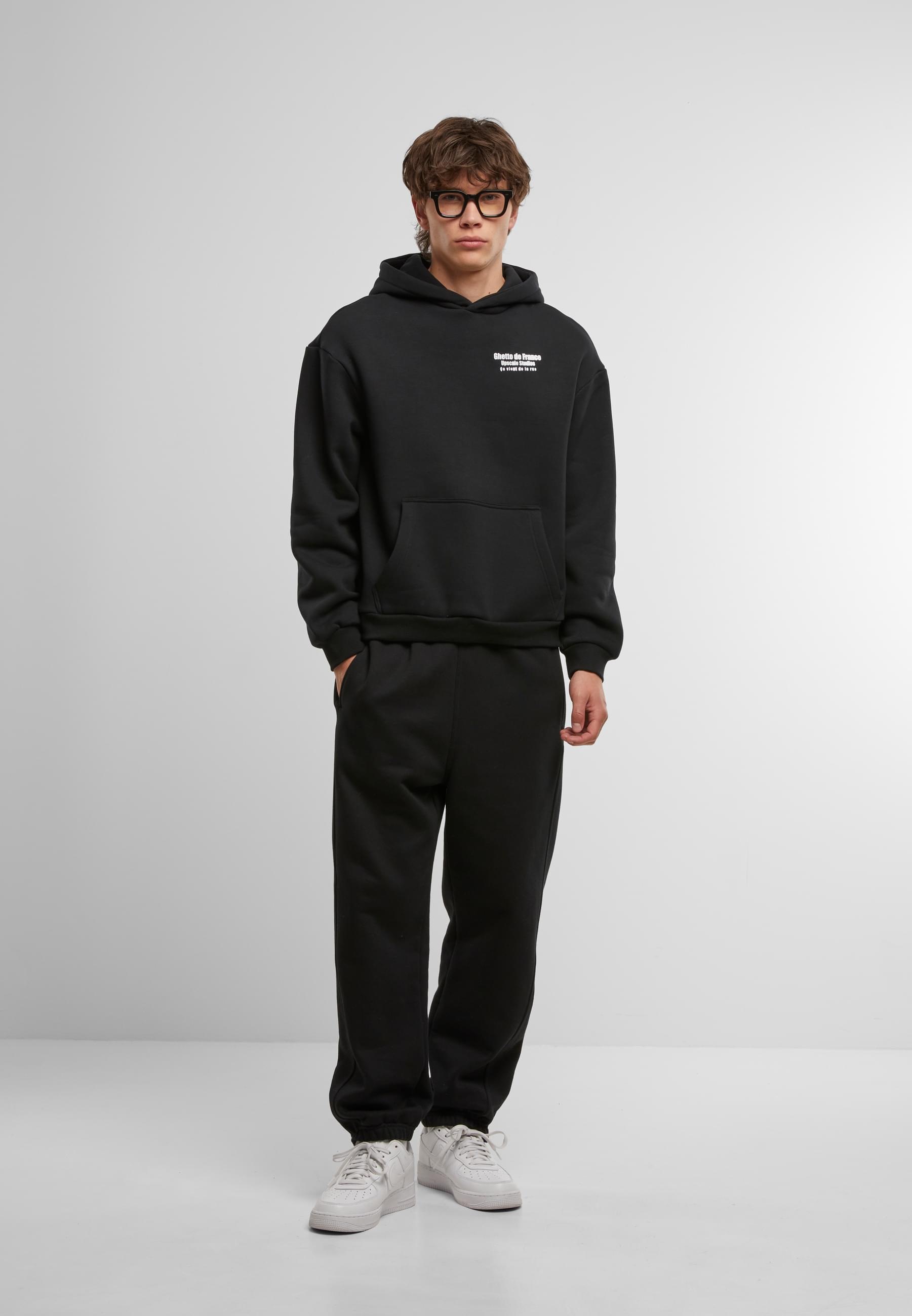 Upscale by Mister Tee Kapuzensweatshirt »Upscale by Mister Tee Ghetto de France Fluffy Hoody«, 1 Stk.
