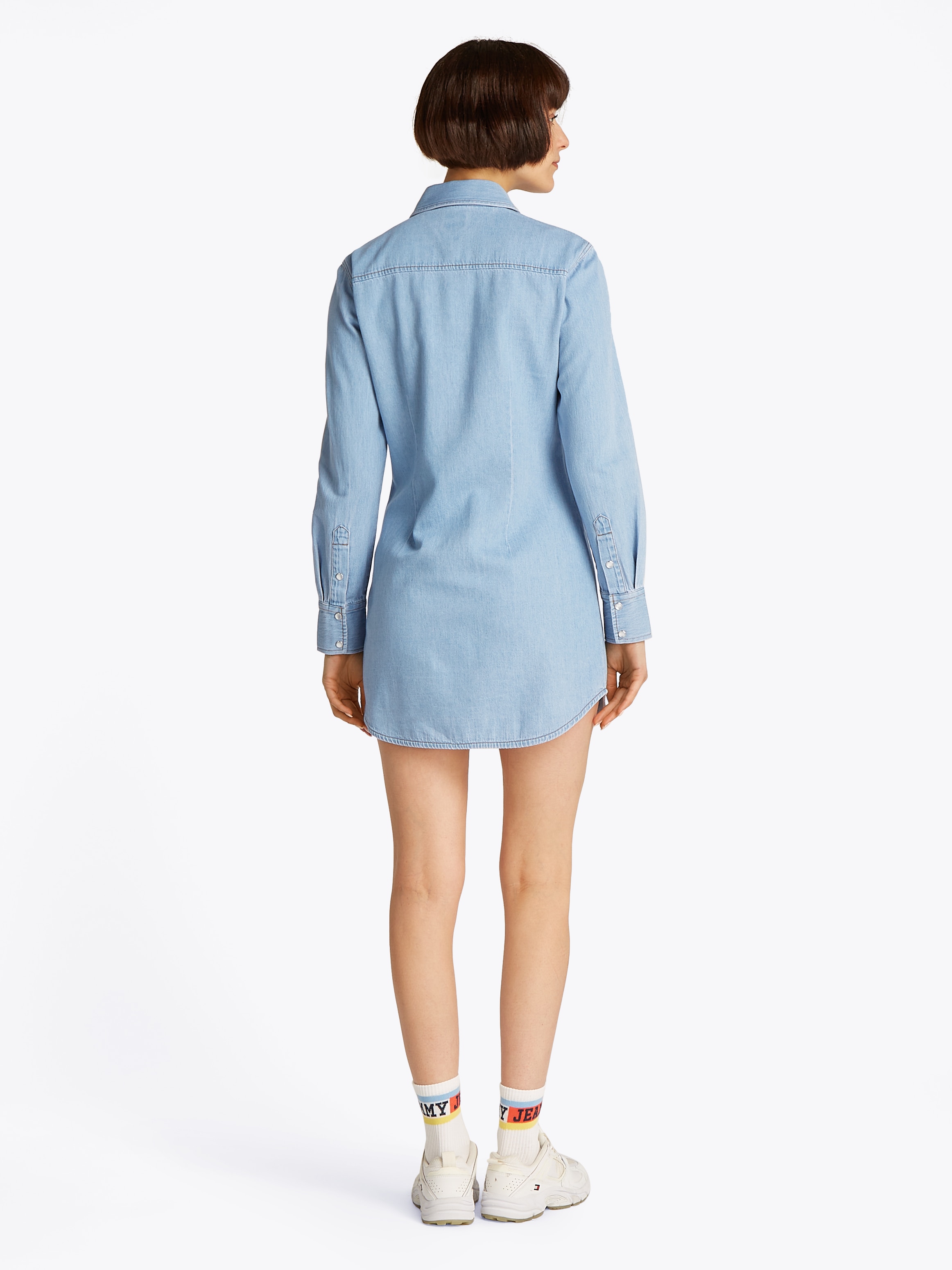Tommy Jeans Hemdblusenkleid »REGULAR SHIRT DRESS EXT«, mit Brusttaschen, Logostickerei