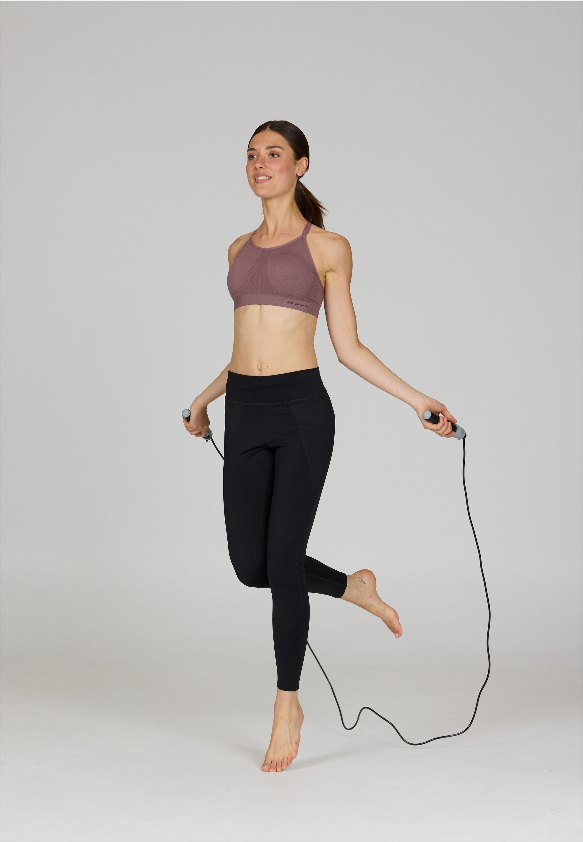 ENDURANCE Springseil mit integriertem Zähler