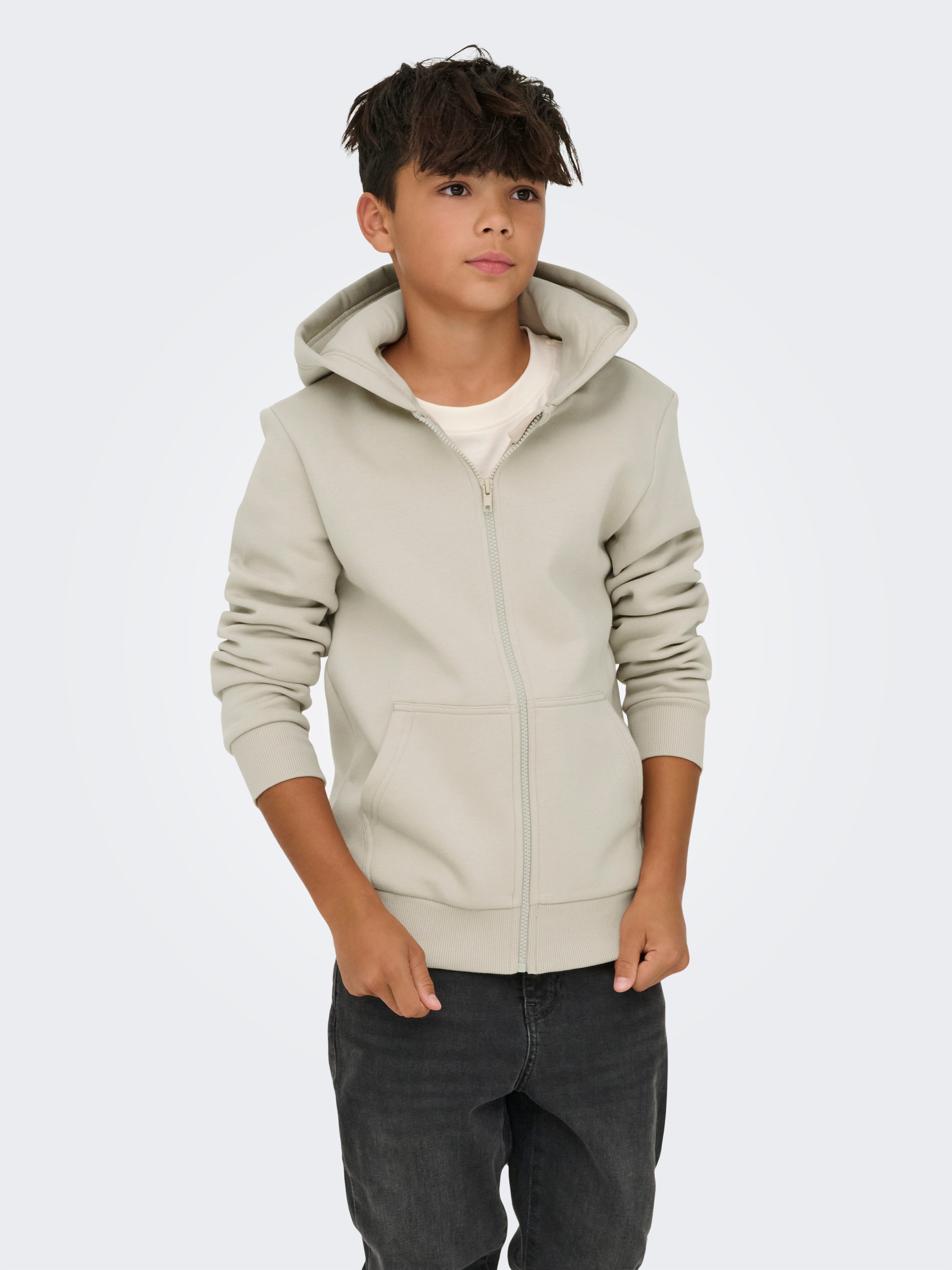 ONLY & SONS junior Kapuzensweatjacke »OSJCERES ZIP THR. HOODIE SWT NOOS« Baumwollmischung, regular fit