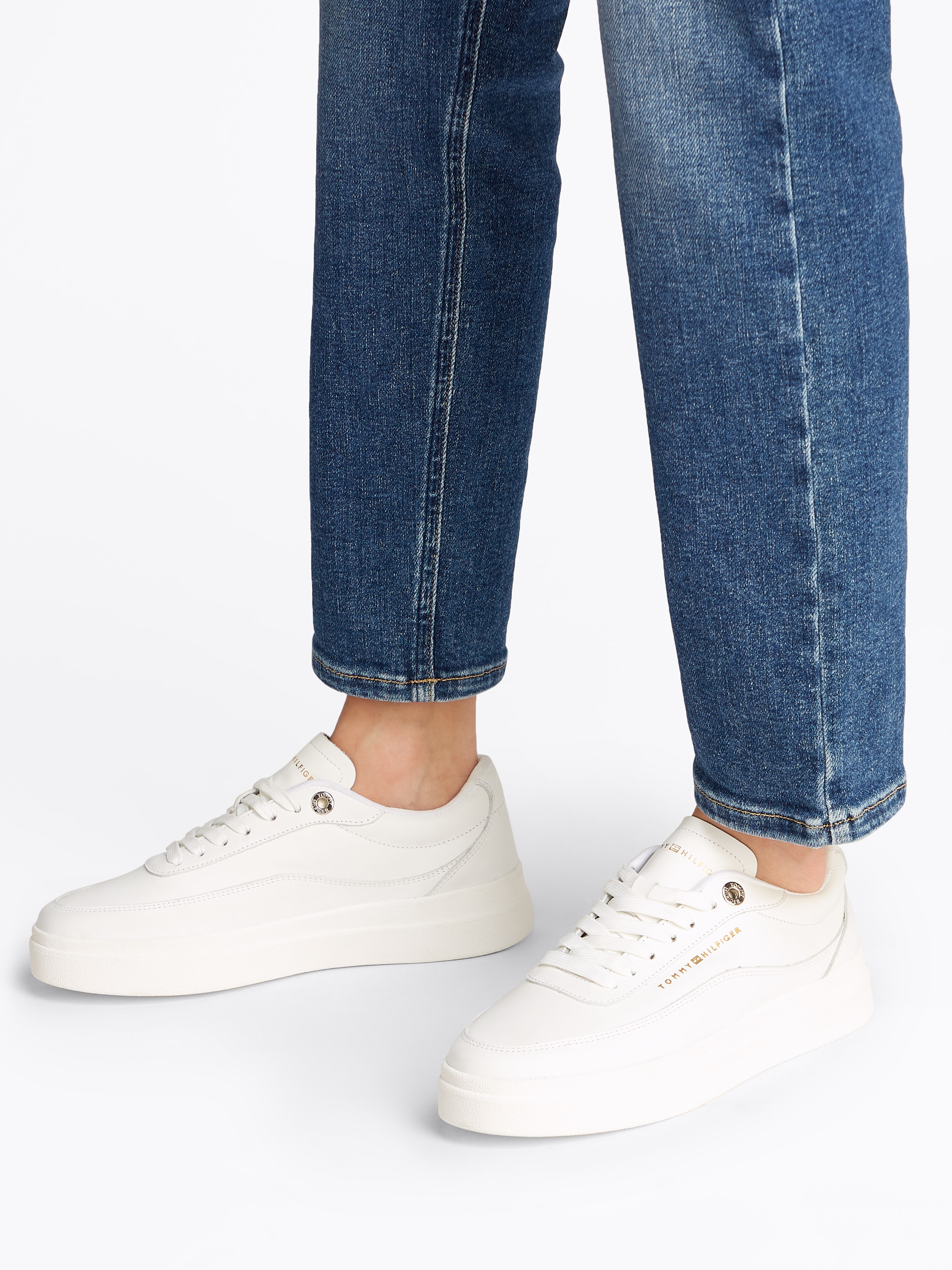 Tommy Hilfiger Plateausneaker "MODERN COURT SNEAKER LTHR", Freizeitschuh, H günstig online kaufen