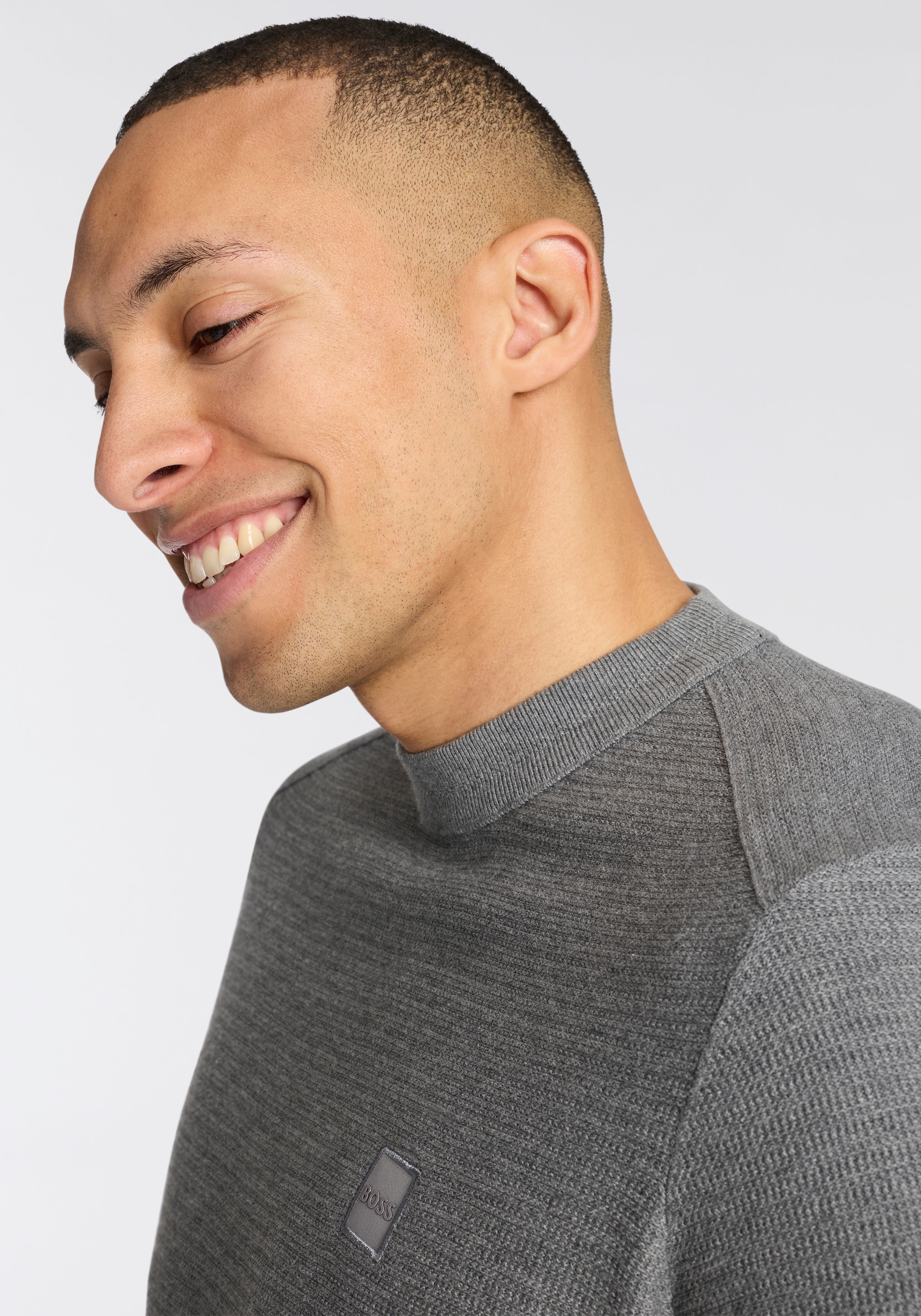 BOSS ORANGE Strickpullover »Anion Cotton Cashmere« Rundhalsausschnitt, Regular Fit, BOSS-Label