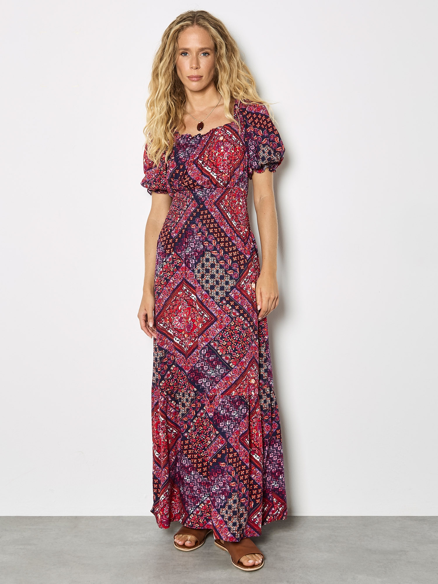 Apricot Maxikleid "Maxikleid im Boho Stil" mit Folk-Print