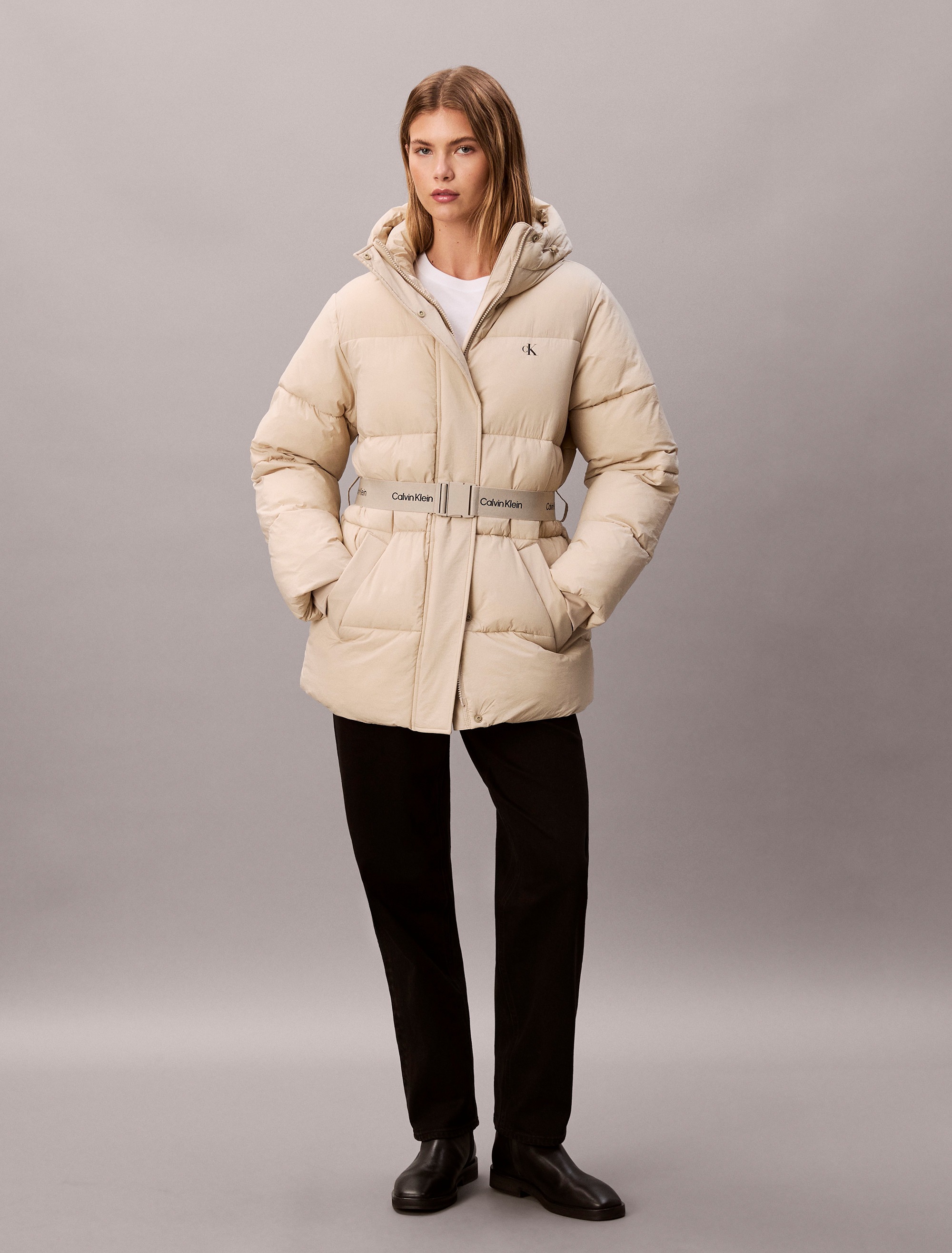 Calvin Klein Jeans Steppjacke »BELTED MIDWEIGHT PUFFER« mitKapuze Mit Rundhalsausschnitt, regular fit