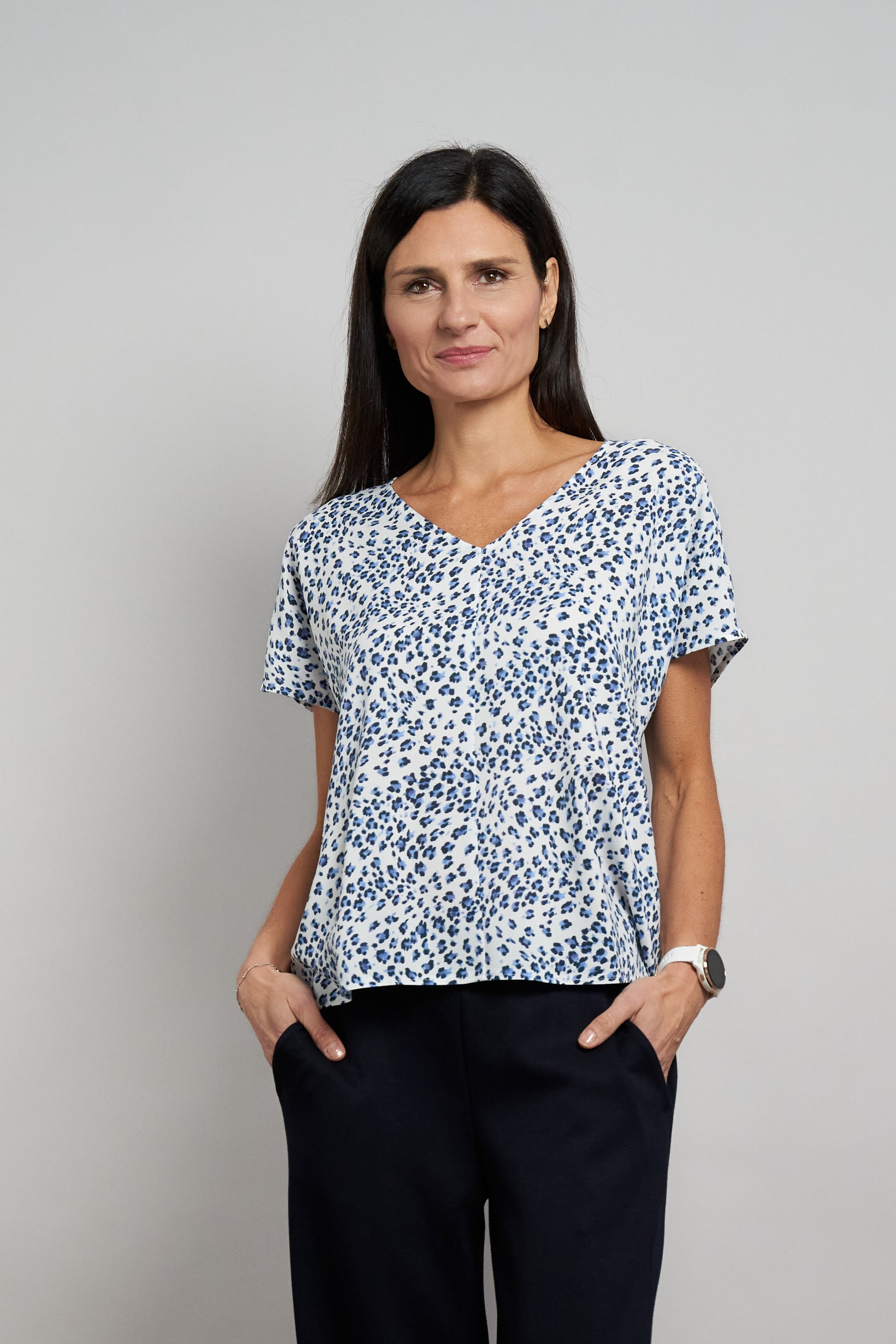 Seidel Moden Kurzarmbluse "Otto exclusiv" mit Minimalprint und V-Ausschnitt günstig online kaufen