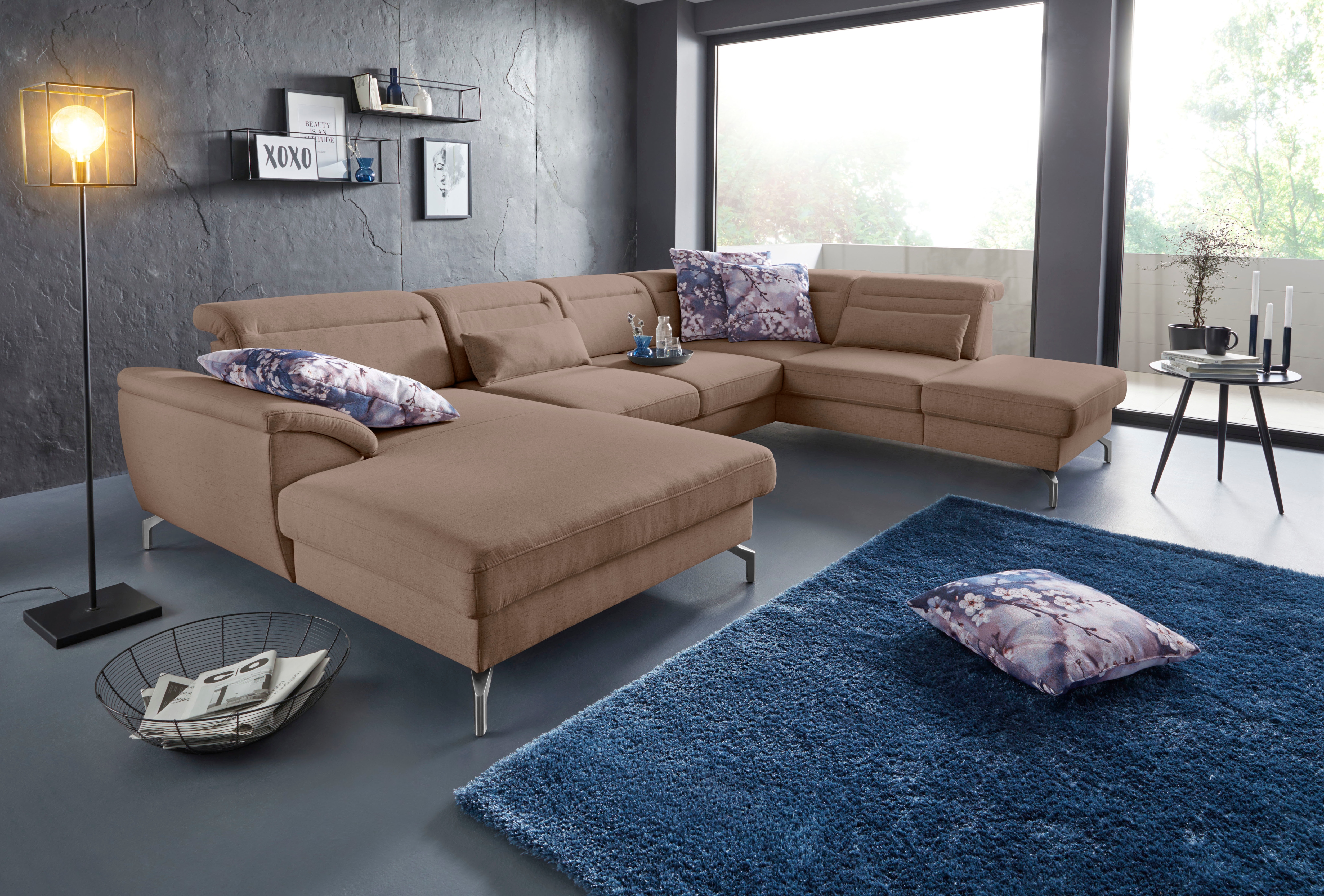 sit&more Wohnlandschaft "Percy U-Form" 15 cm Fußhöhe, Sitztiefenverstellung, wahlweise in 2 Fußfarben