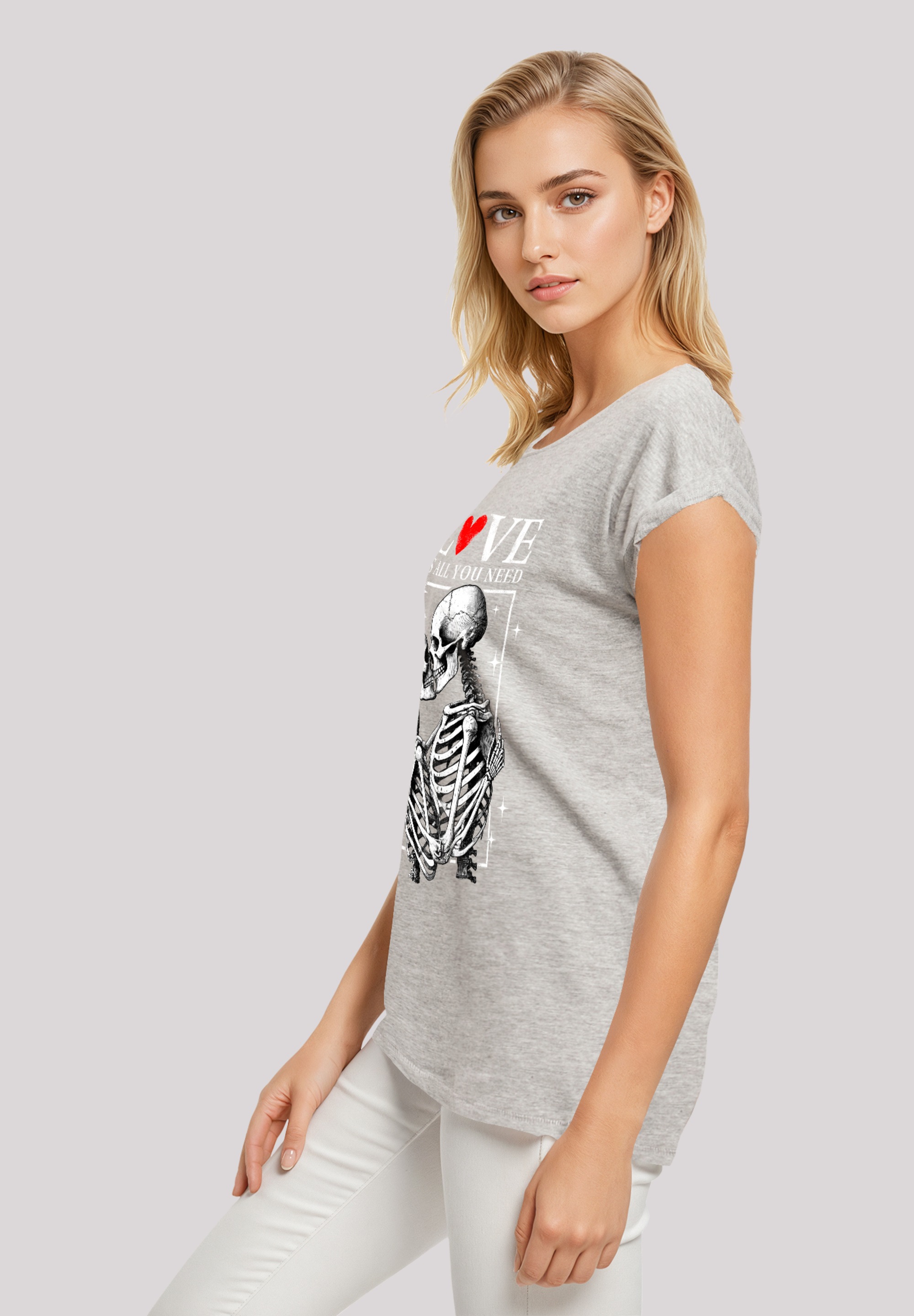 F4NT4STIC T-Shirt »Love is all you need«, Premium Qualität