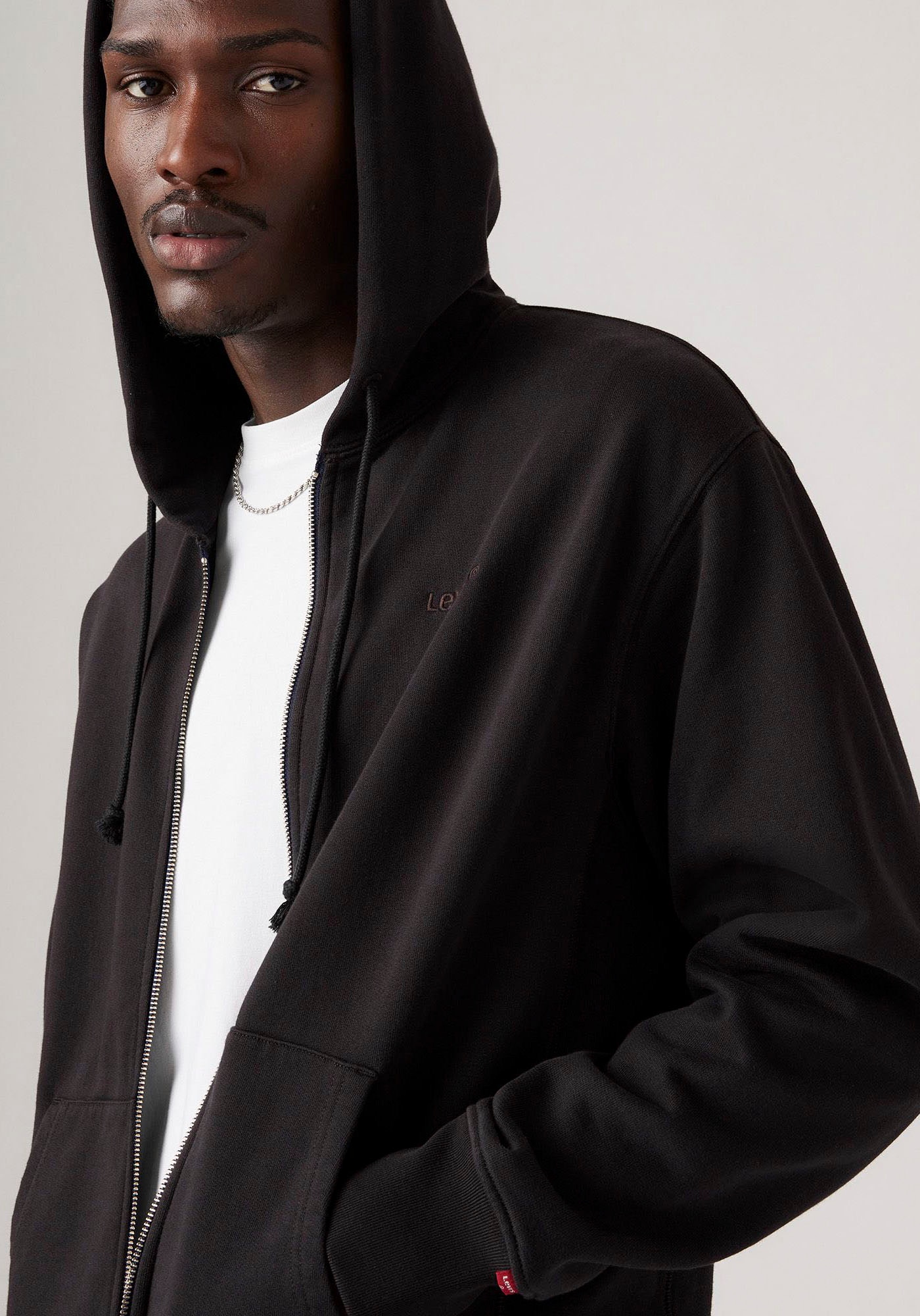 Levi's® Kapuzensweatjacke, mit Logo-Stickerei