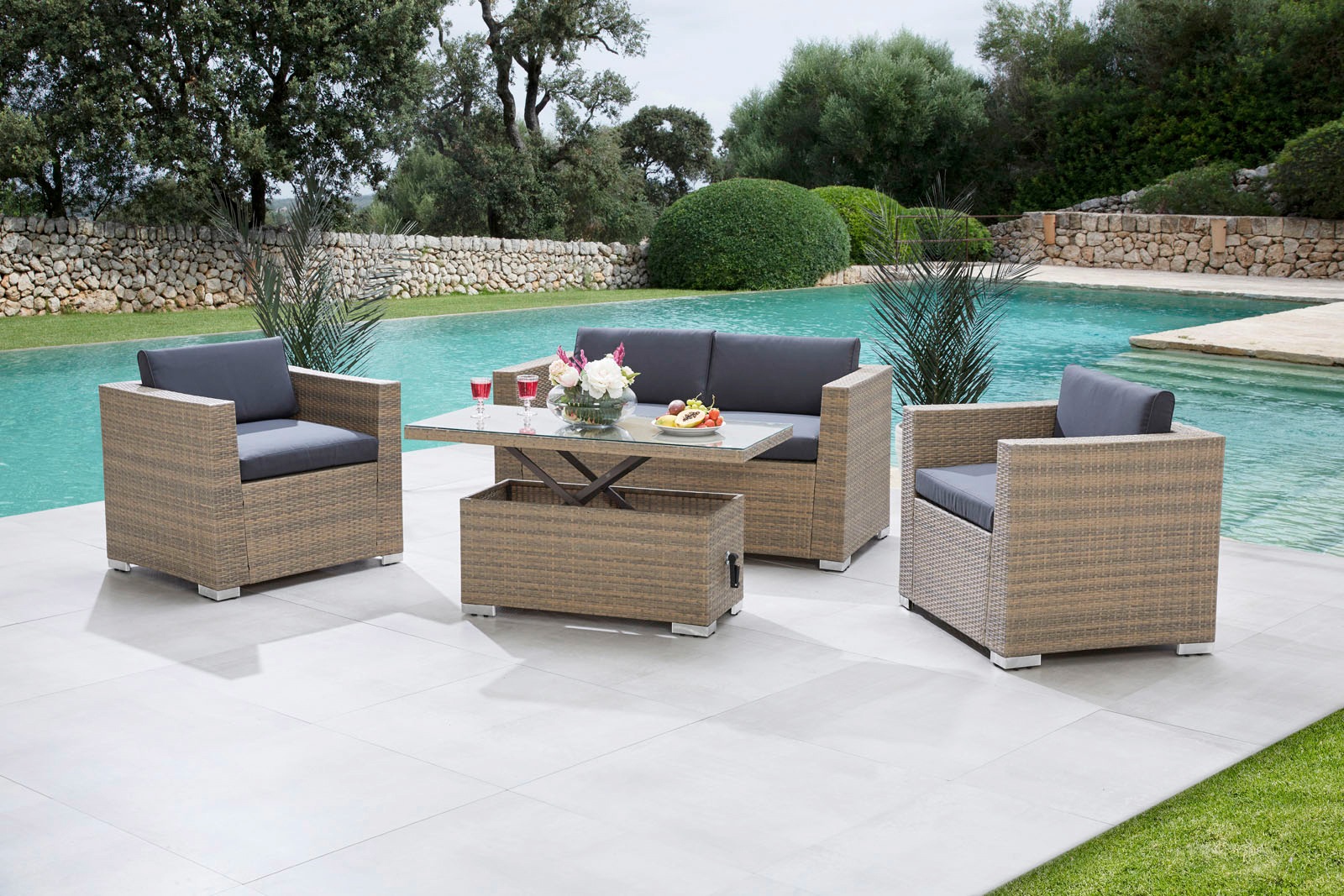MERXX Gartenlounge-Set »Bellante«, (4 tlg.), 2 Sessel mit Kissen, 2er Sitzbank mit Tisch