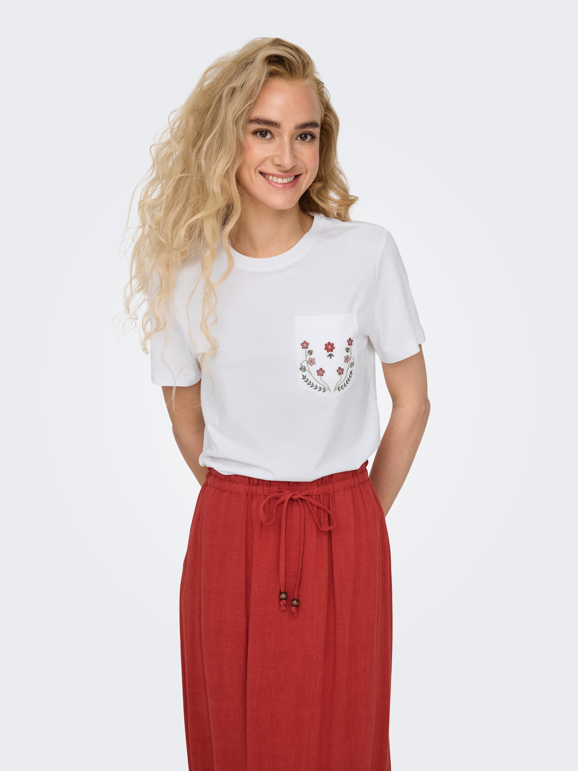 ONLY Kurzarmshirt "ONLPOLLY LIFE REG S/S POCKET TOP BOX JRS" Baumwolle, reg günstig online kaufen