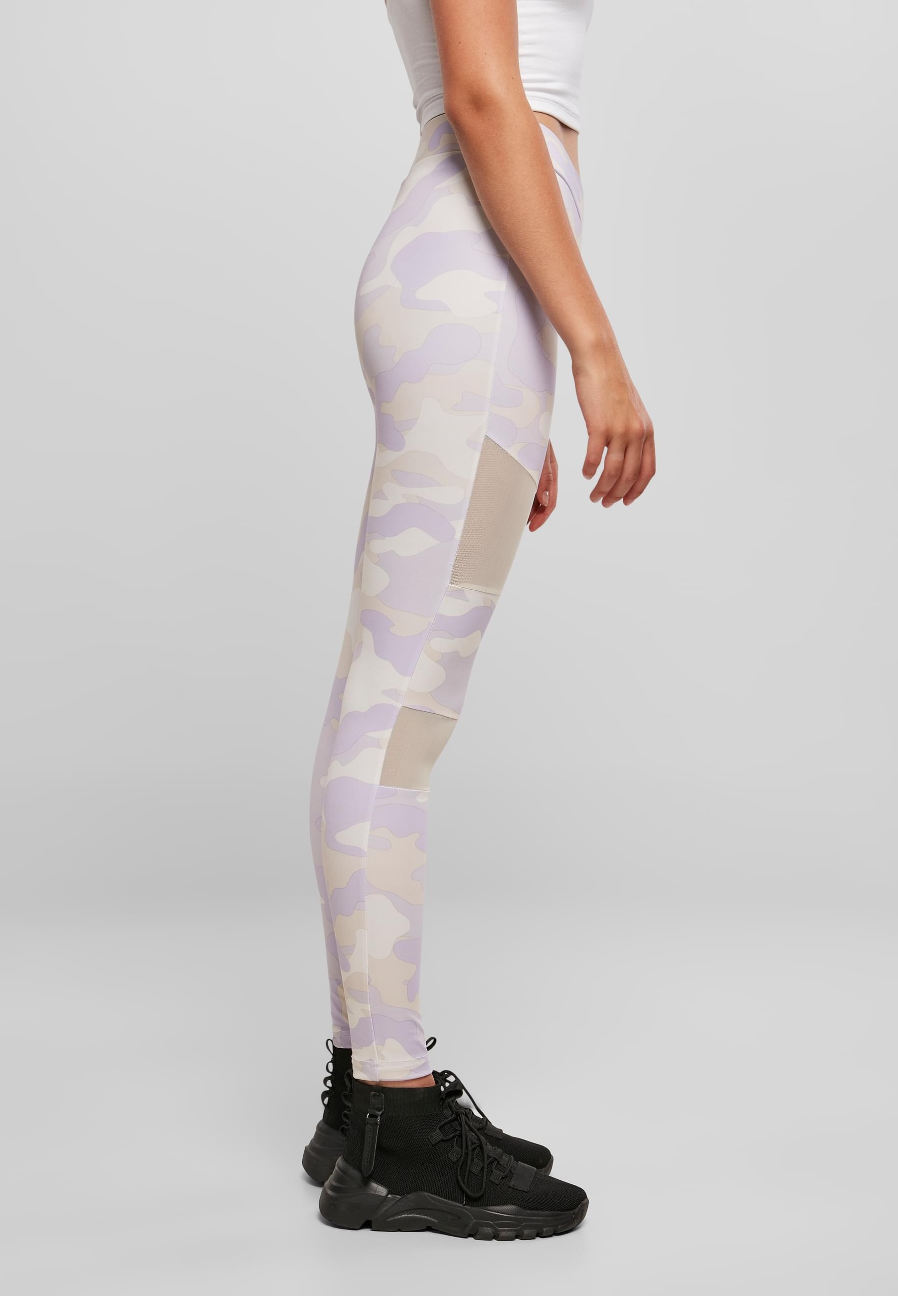 URBAN CLASSICS Leggings »Urban Classics Damen Ladies Camo Tech Mesh Leggings«, (1 tlg.)
