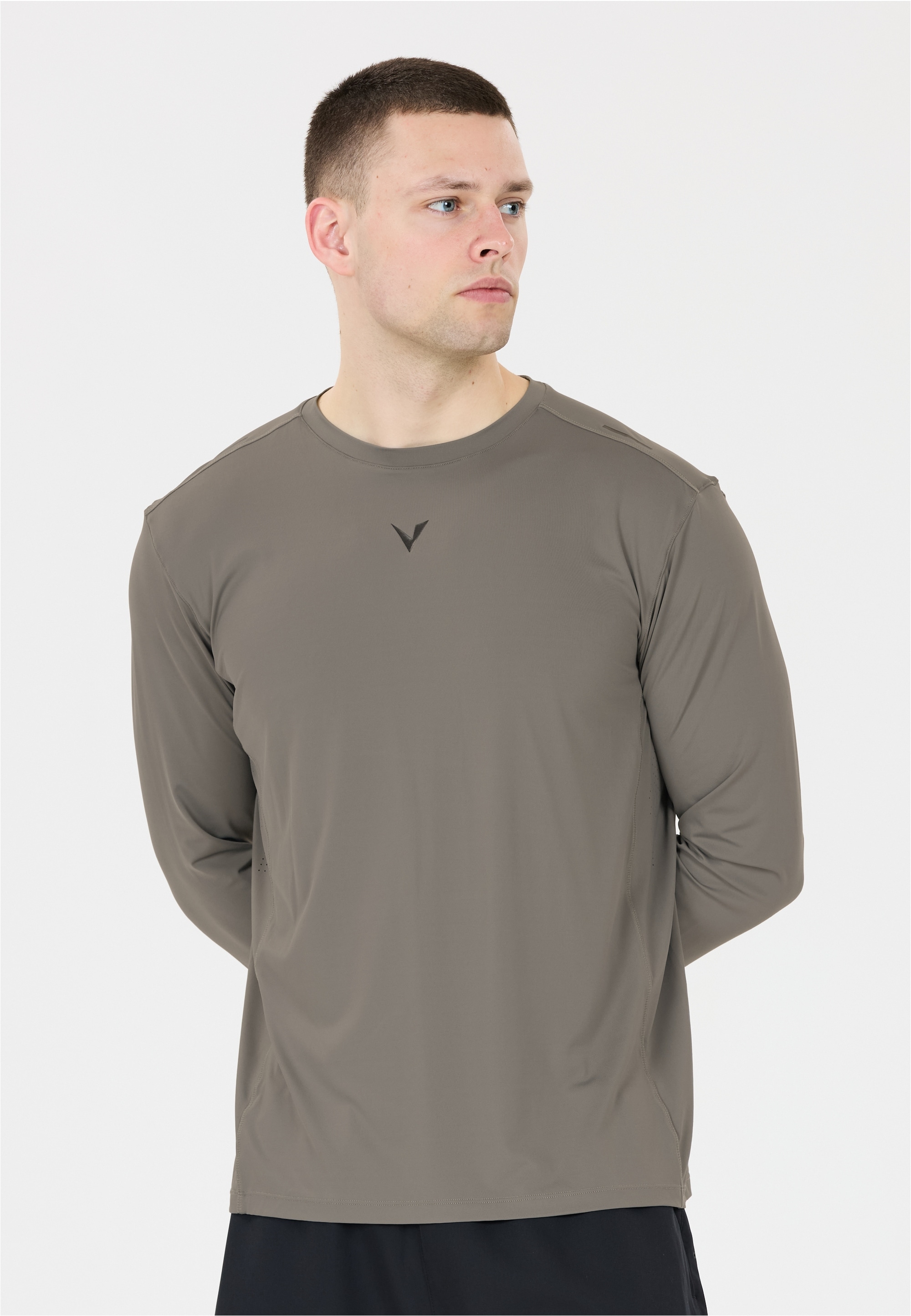 Virtus Langarmshirt »Walton« mit praktischer Quick-Dry-Funktion