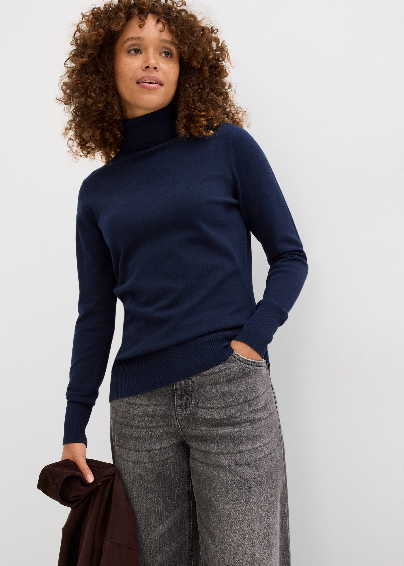 bonprix Rollkragenpullover »Feinstrick-Rollkragenpullover« aus Baumwollmischung, mit hohem Rollkragen, schmale Passform