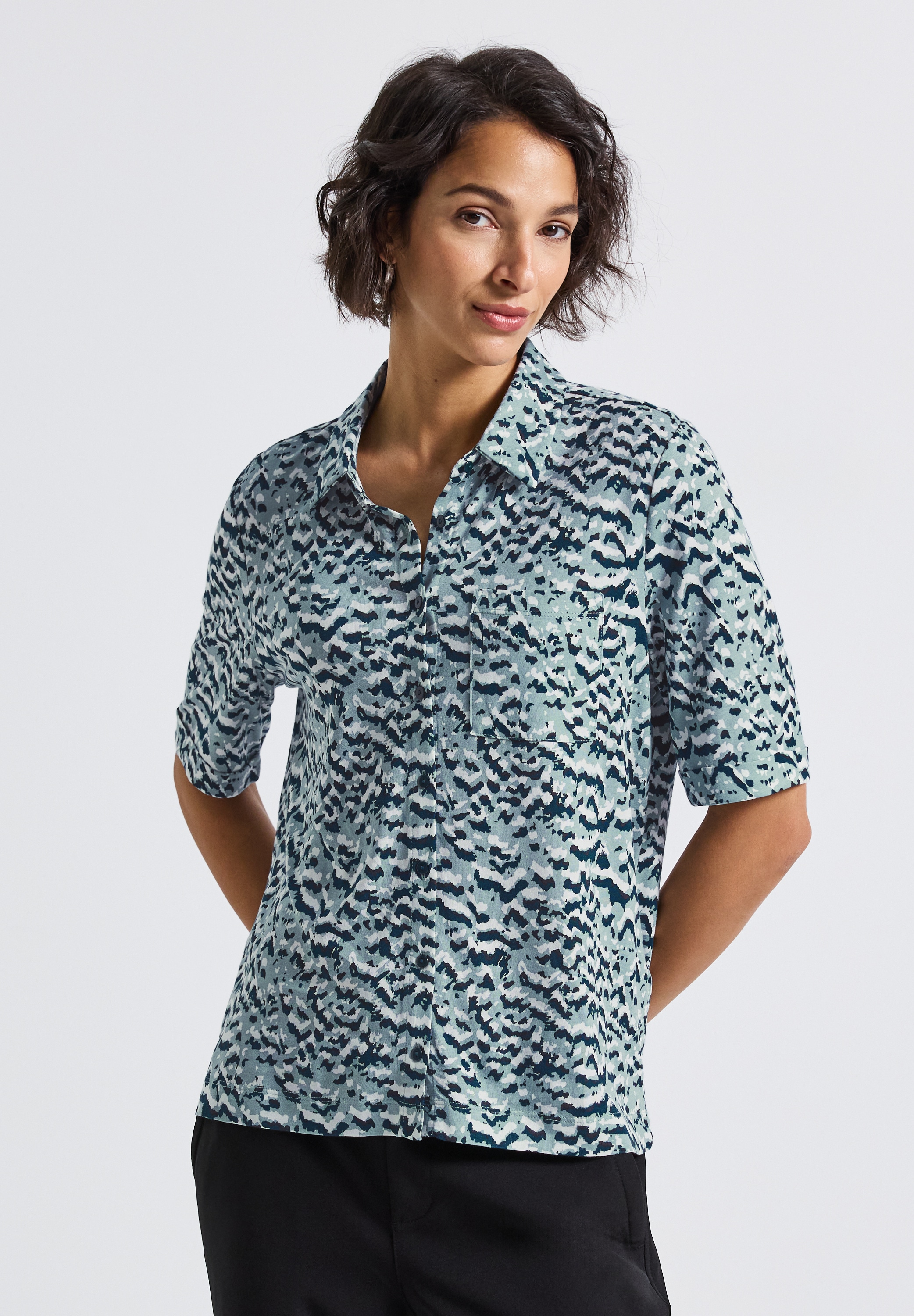STREET ONE Blusenshirt, mit grafischem Muster günstig online kaufen