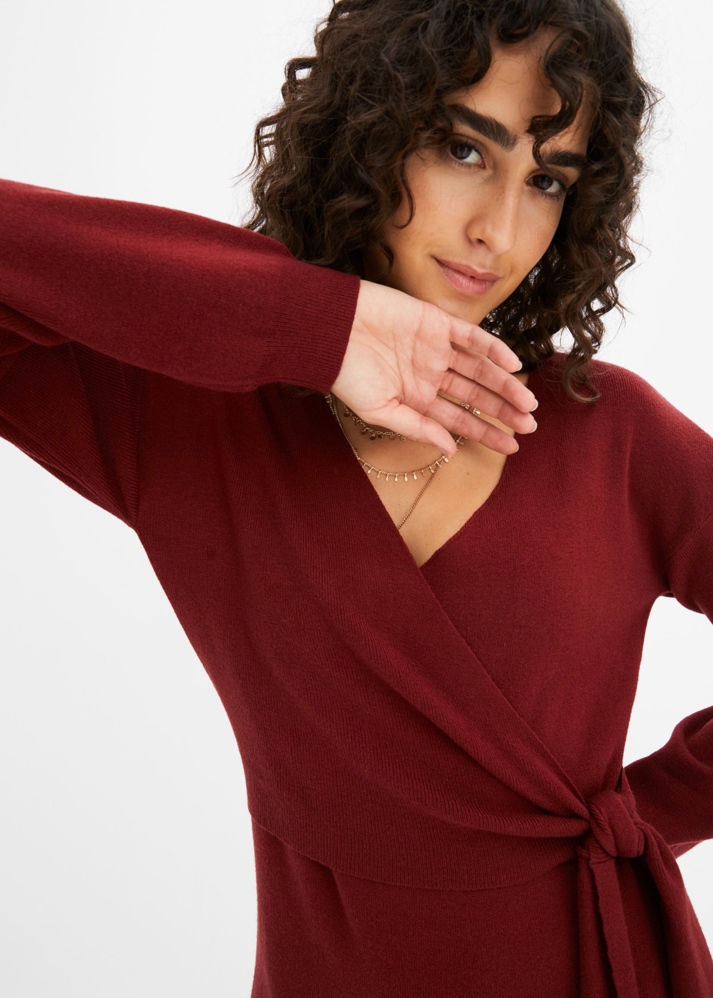 bonprix Strickkleid in Wickeloptik, mit V-Ausschnitt, slim fit