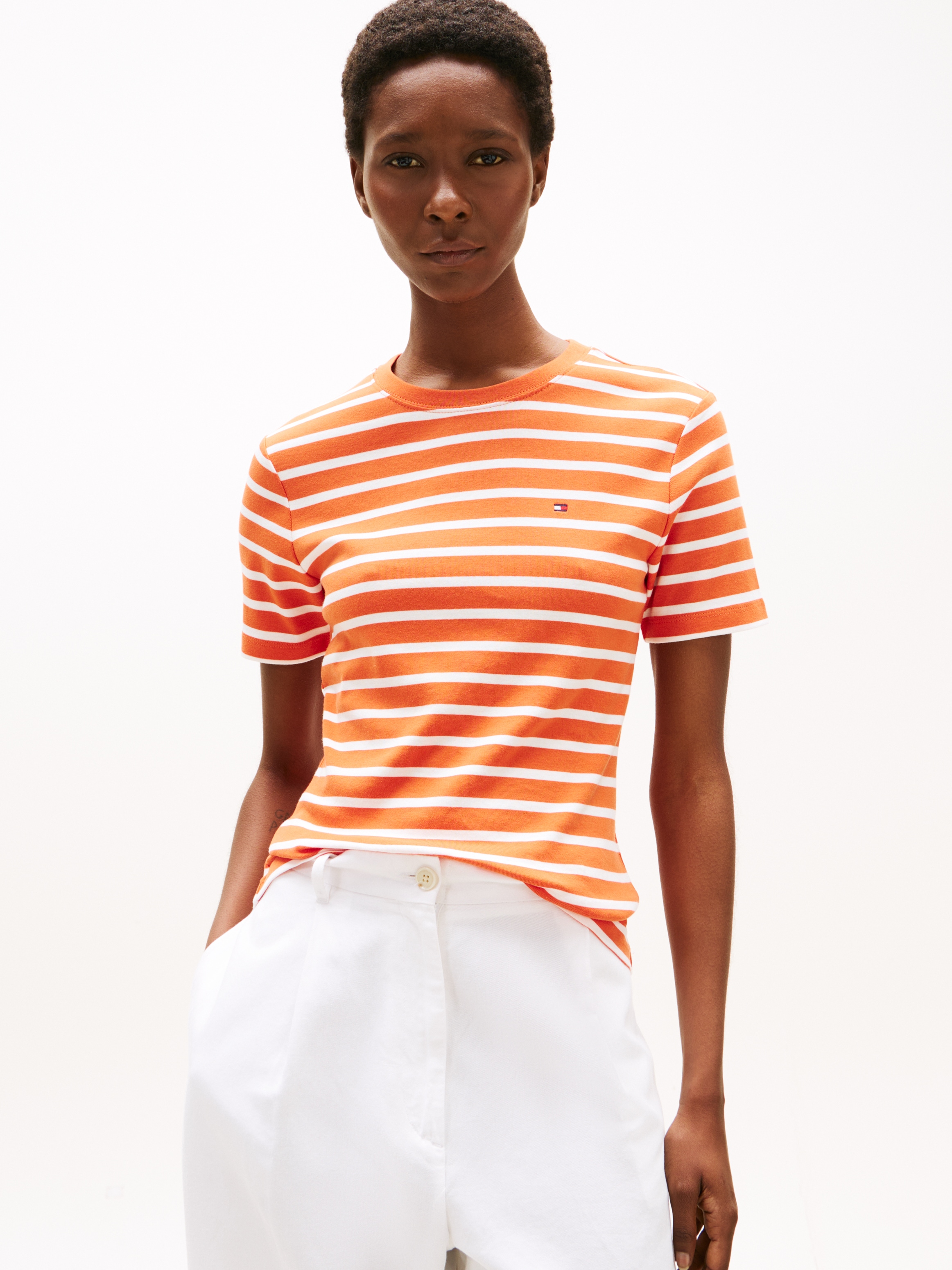 Tommy Hilfiger T-Shirt "SLIM CODY C-NK SS", mit Logostickerei günstig online kaufen