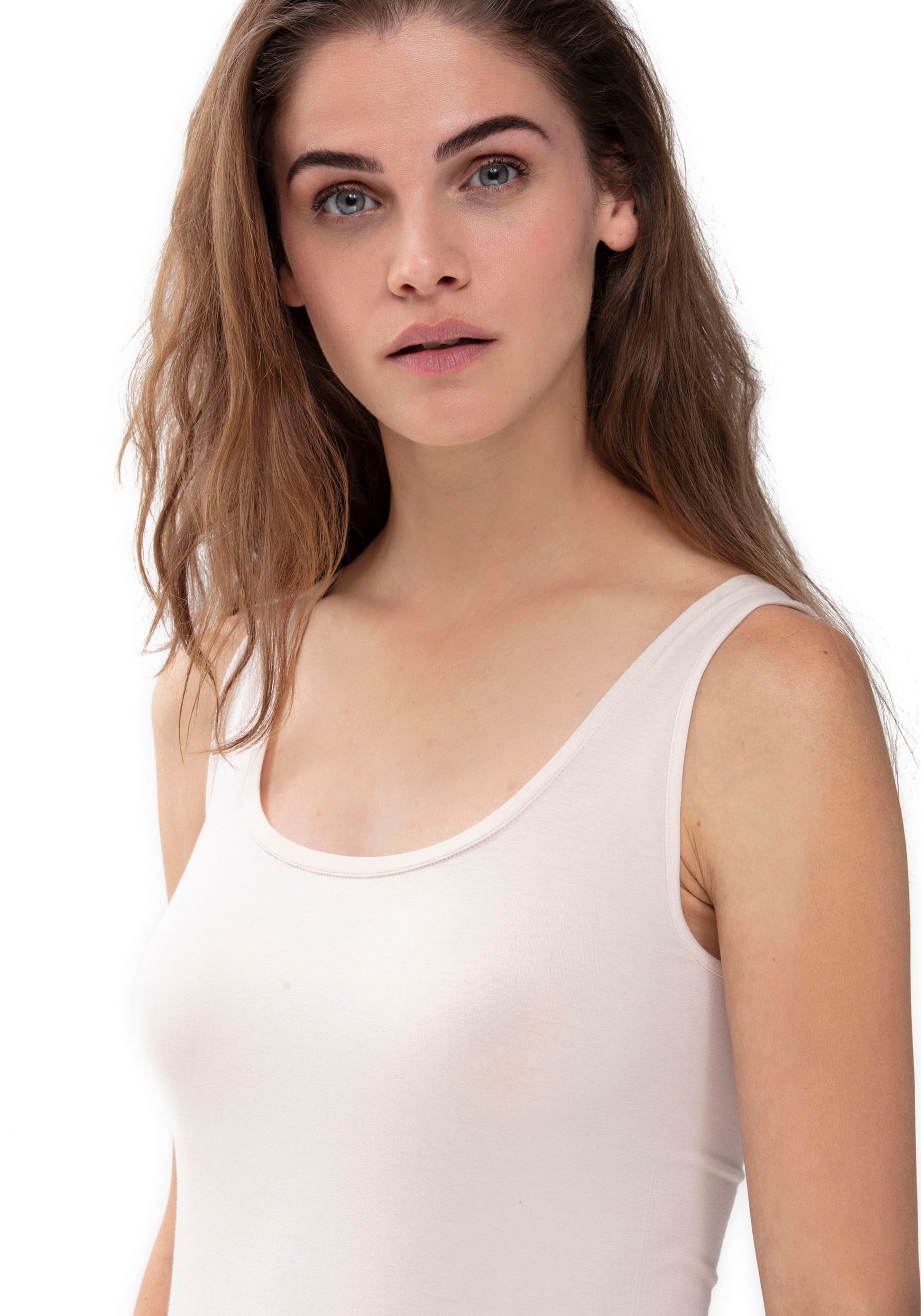 Thumbnail - Mey Unterhemd "Superfine Organic", breite Träger, tiefer Rundhalsausschnitt, Single Jersey, elastisch