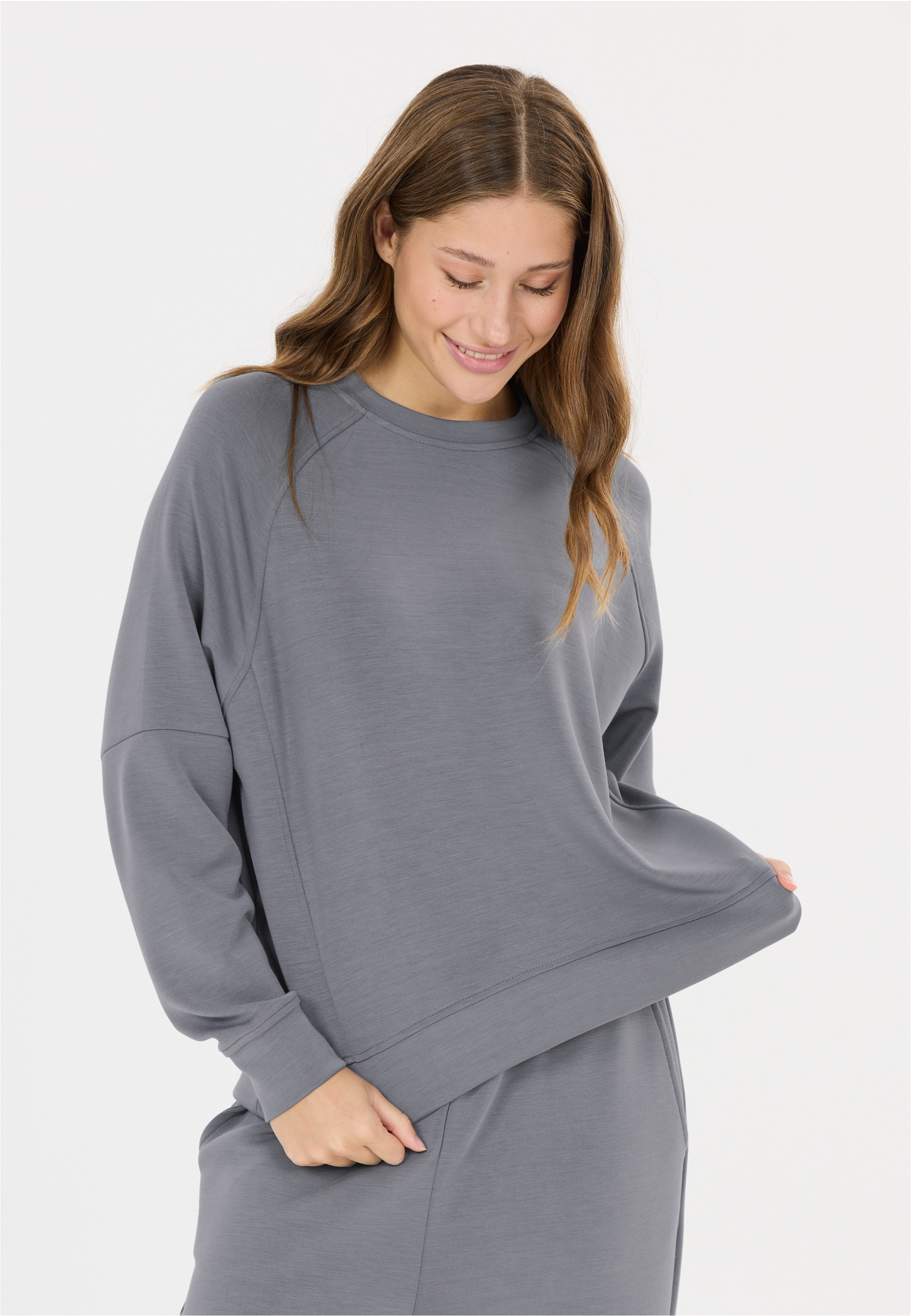 ATHLECIA Sweatshirt "Jacey", aus extra weichem Material