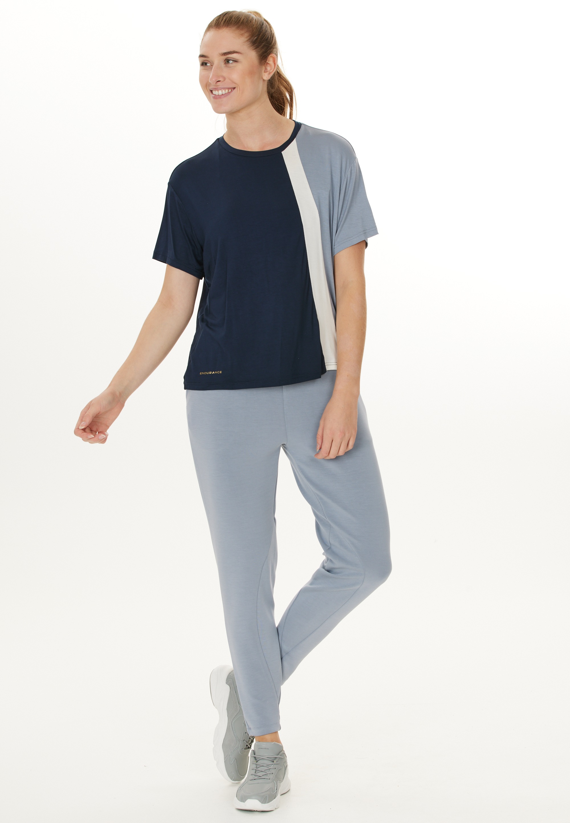 ENDURANCE Funktionsshirt "Carla" 1 Stk. mit atmungsaktiver Eigenschaft günstig online kaufen
