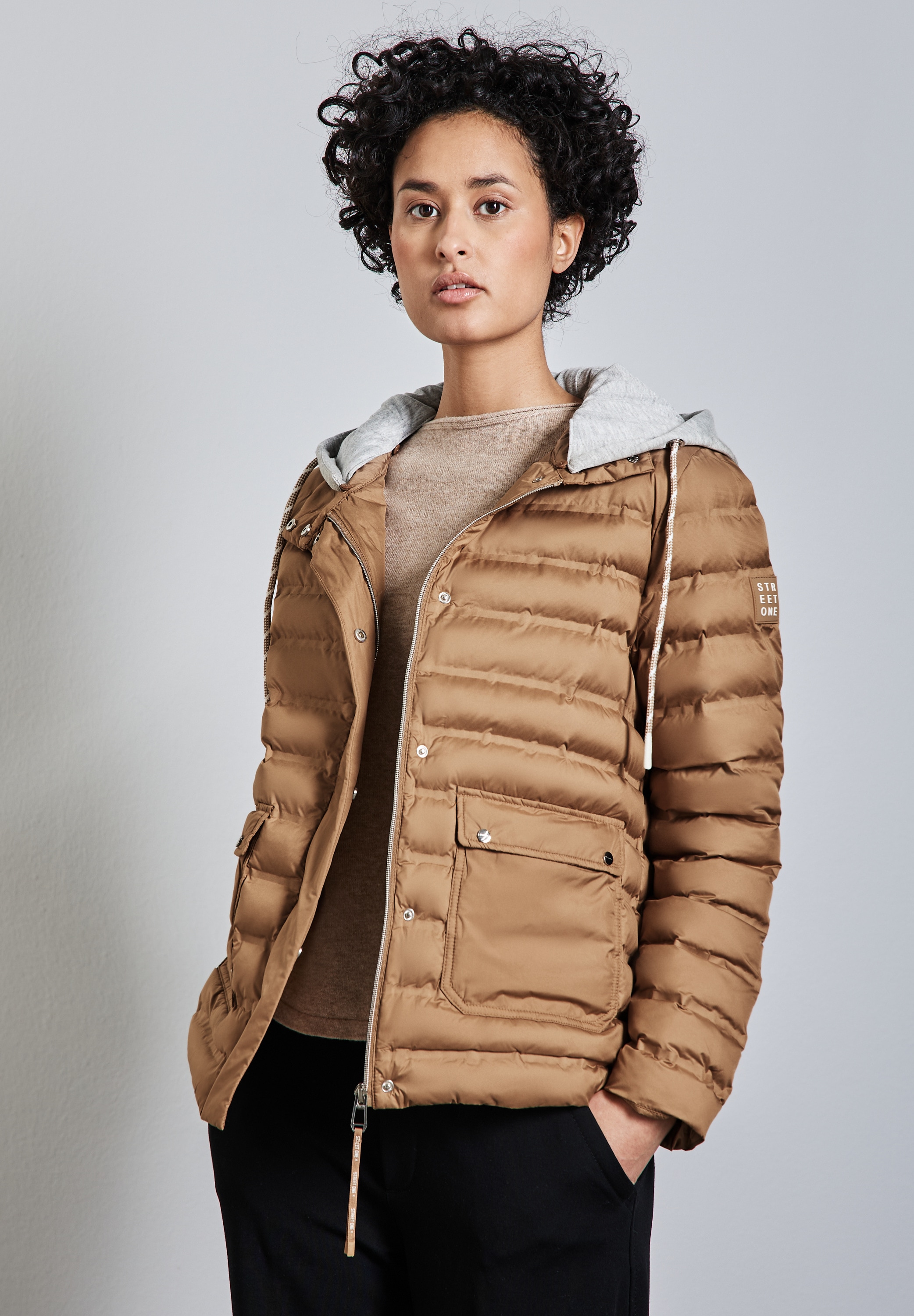 STREET ONE Steppjacke, mit Kapuze, mit Knopfleiste günstig online kaufen