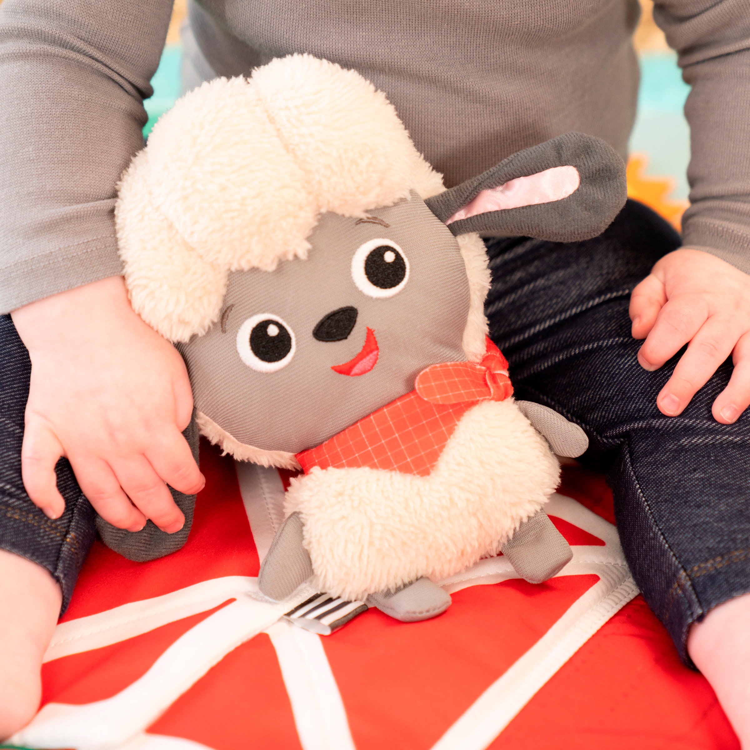 Baby Einstein Spielbogen »Happy Harvest Touch & Feel Activity Gym«, mit Soundeffekt