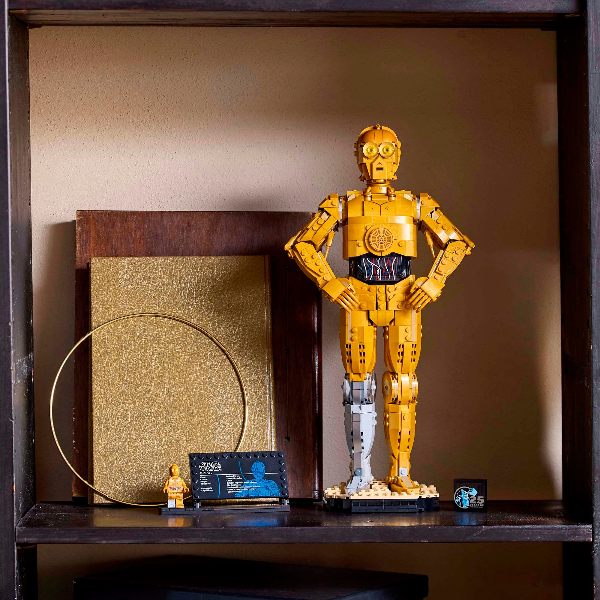 LEGO® Konstruktionsspielsteine »C-3PO™ (75398), LEGO Star Wars ™«, (1138 St.), Made in Europe