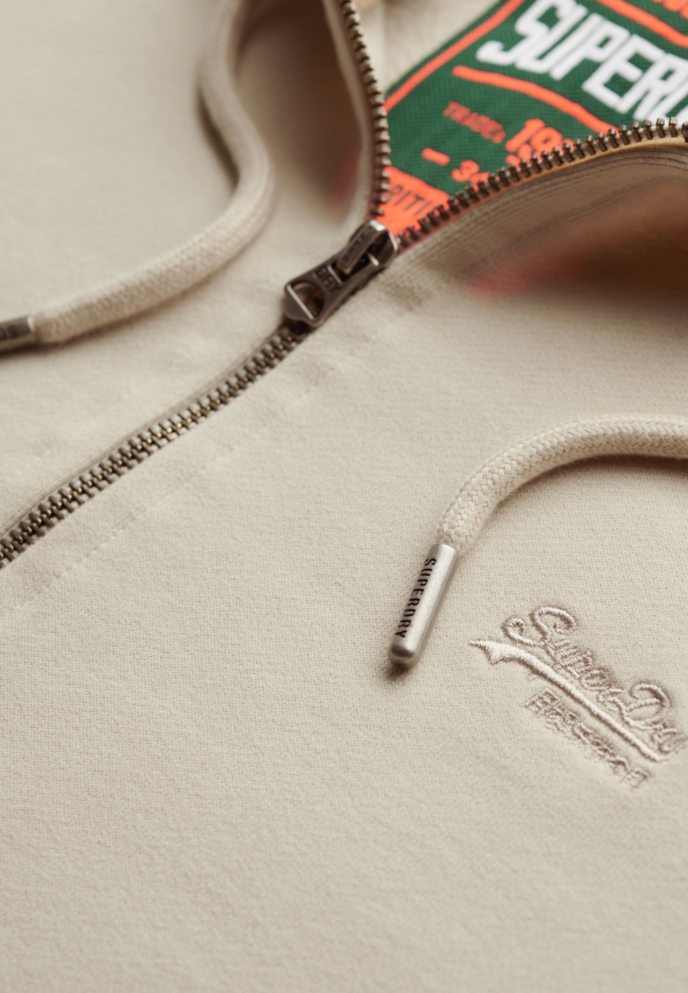 Superdry Kapuzensweatjacke »ESSENTIAL LOGO ZIP HOODIE HB«