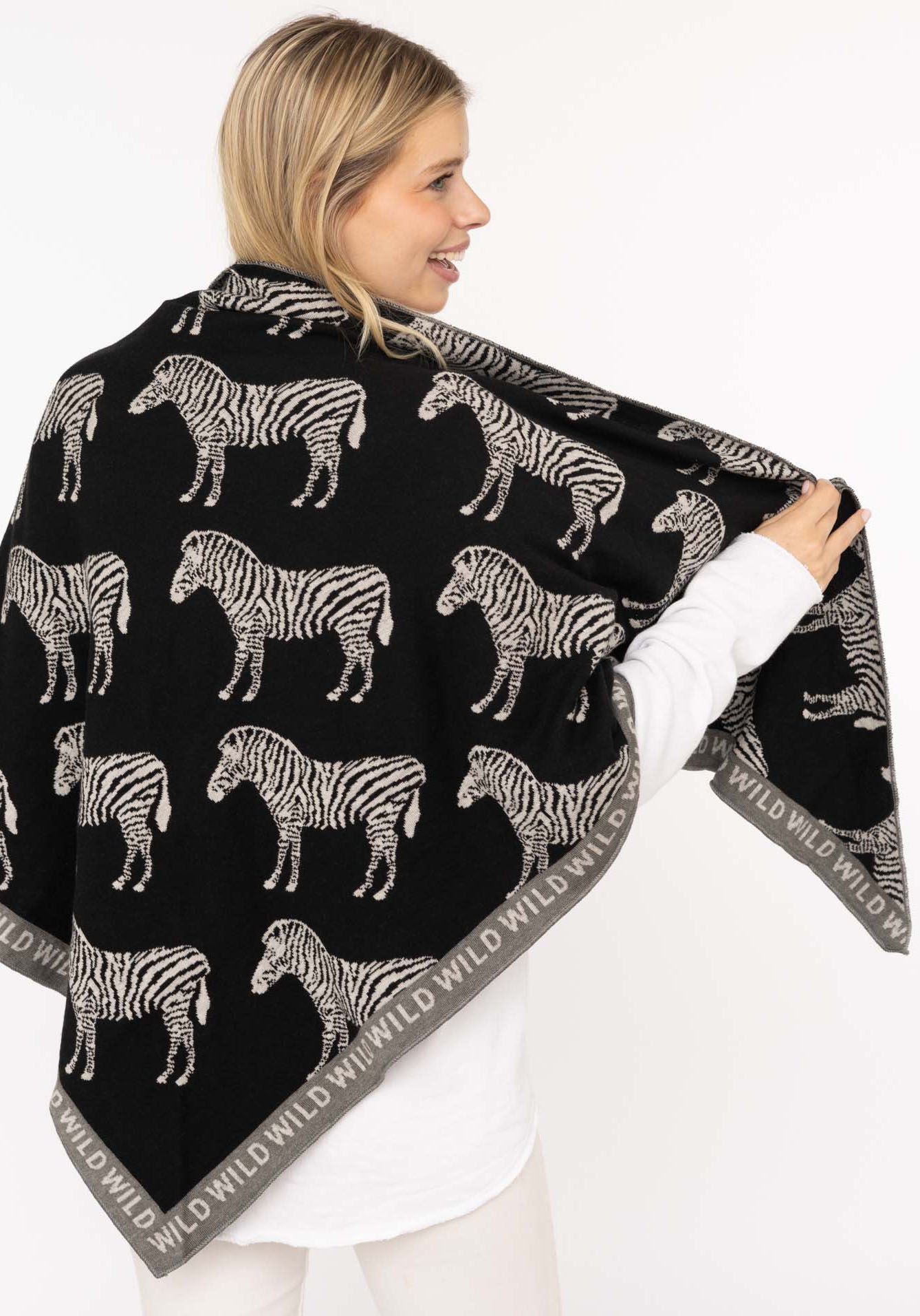Zwillingsherz Dreieckstuch, Feinstrick, Animal-Print, Statement günstig online kaufen