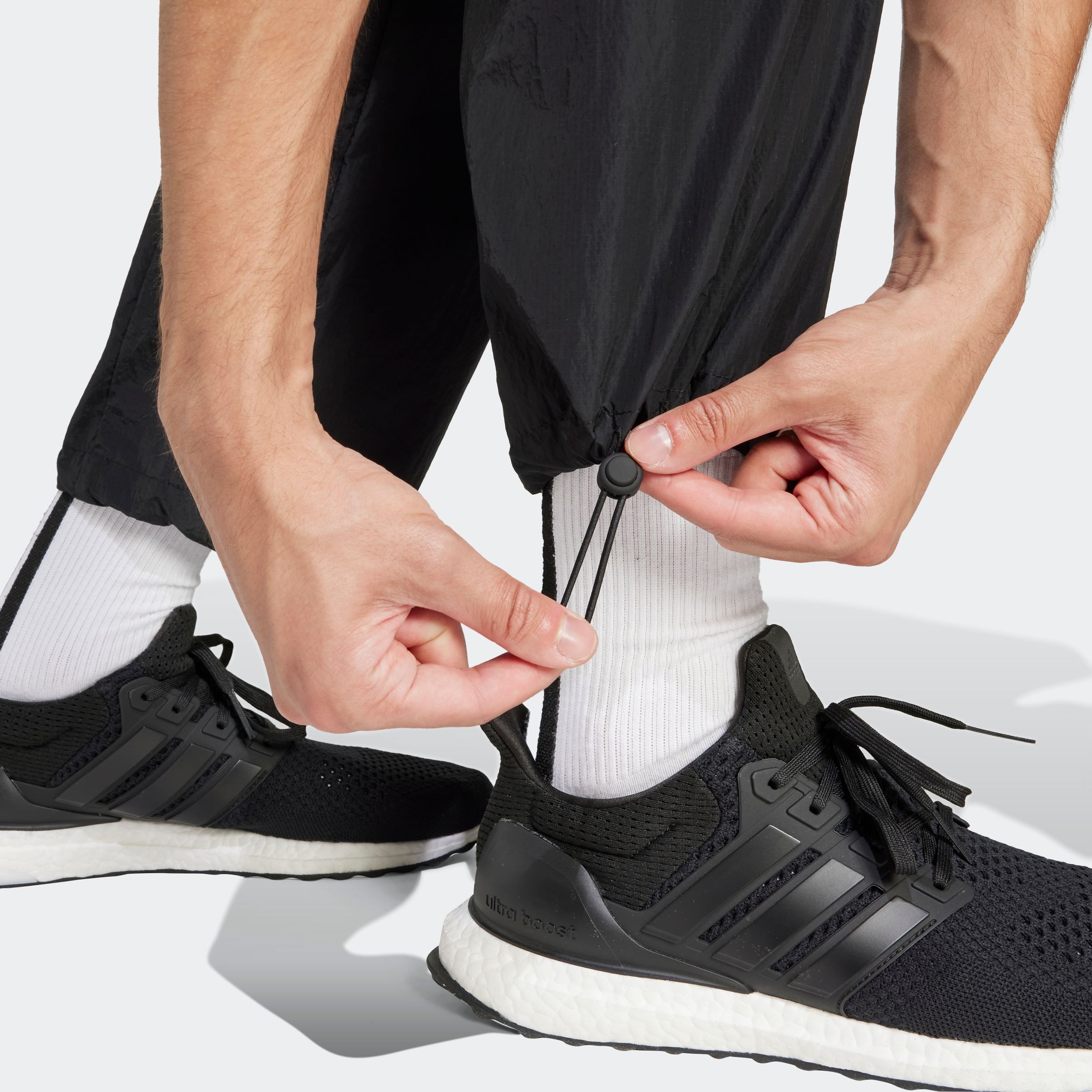 adidas Sportswear Sporthose »M FI WV PT«, (1 tlg.)