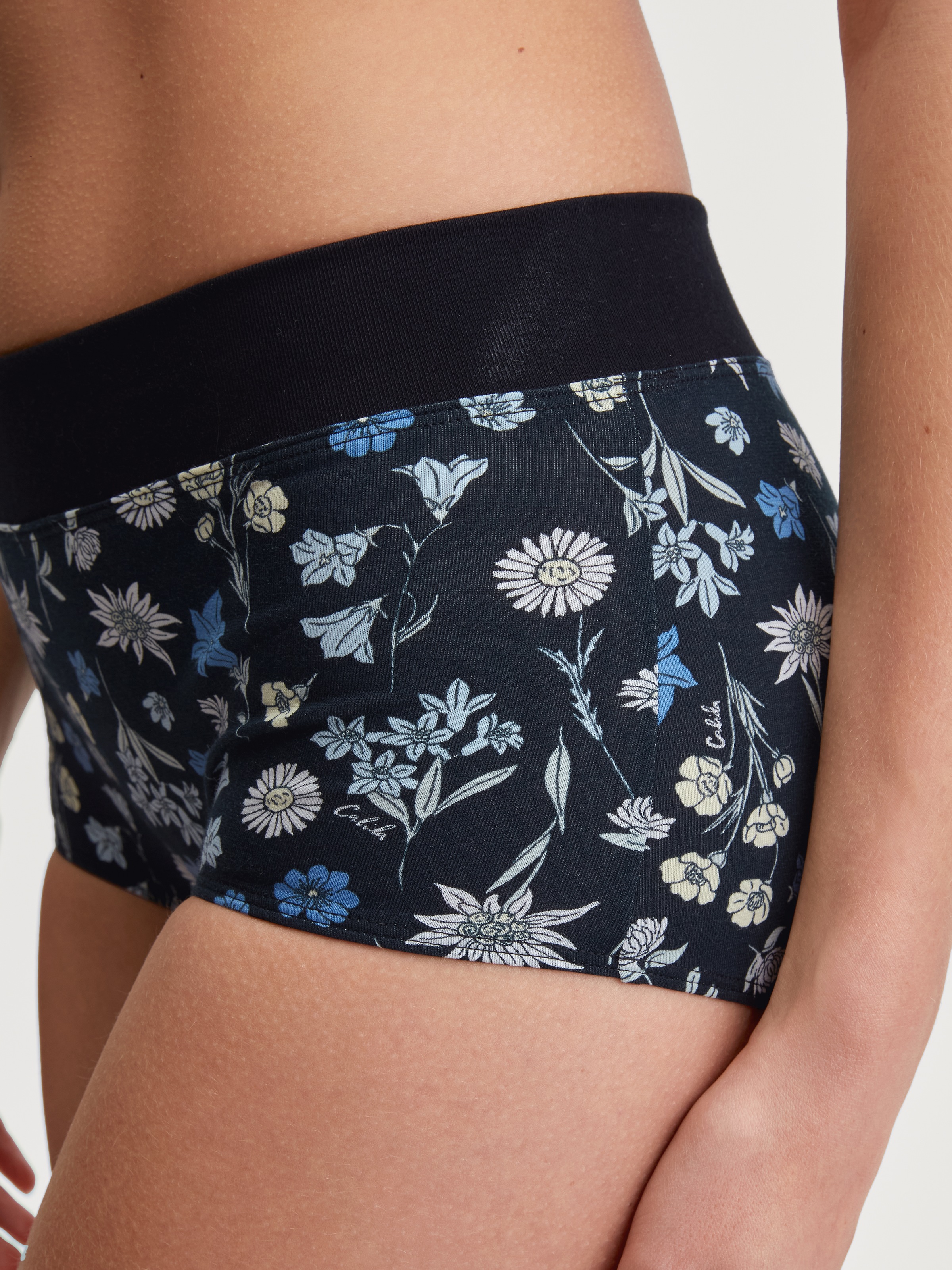 CALIDA Panty »Elastic Trend«, mit floralem Print