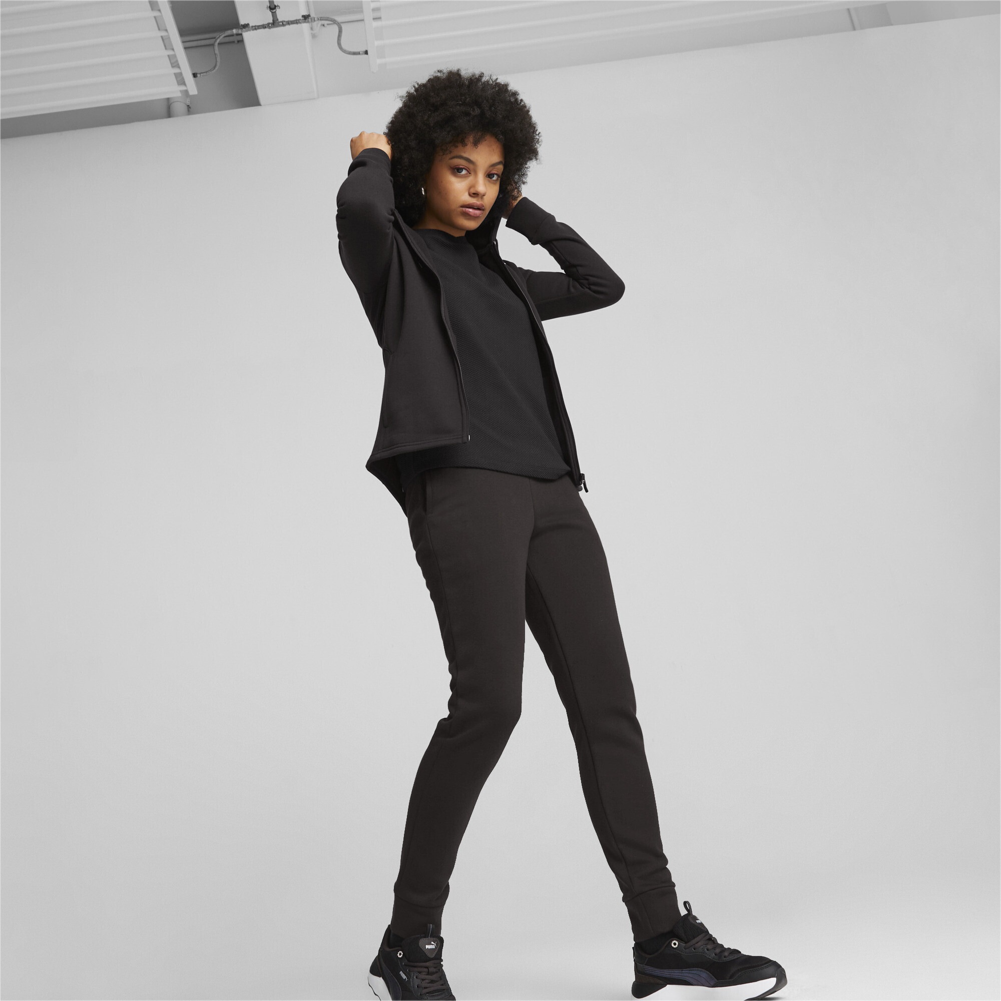 PUMA Jogginganzug »Classics Hooded FL Trainingsanzug Damen«
