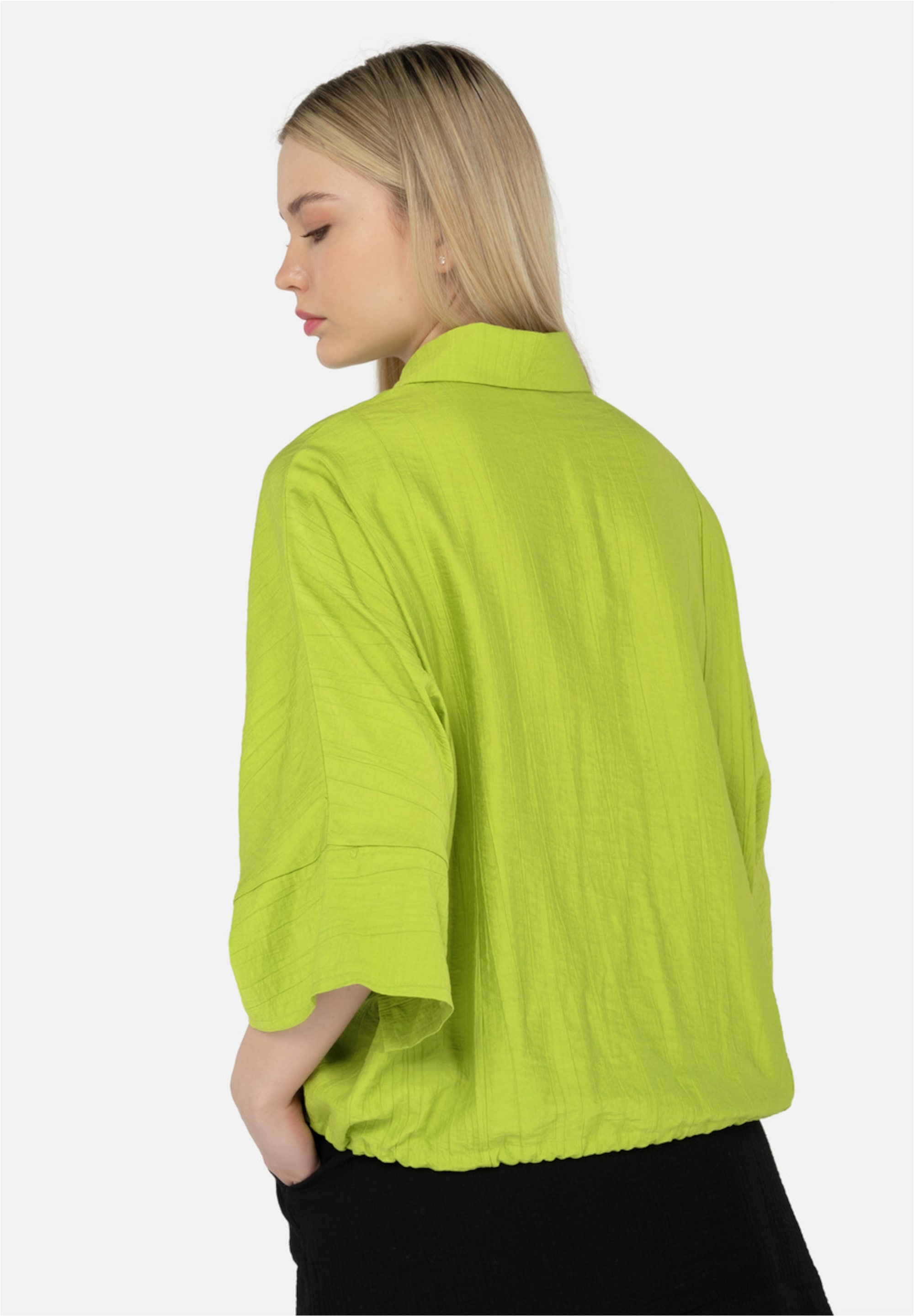 freshlions Klassische Bluse »Maya«, mit kurzem Schnitt
