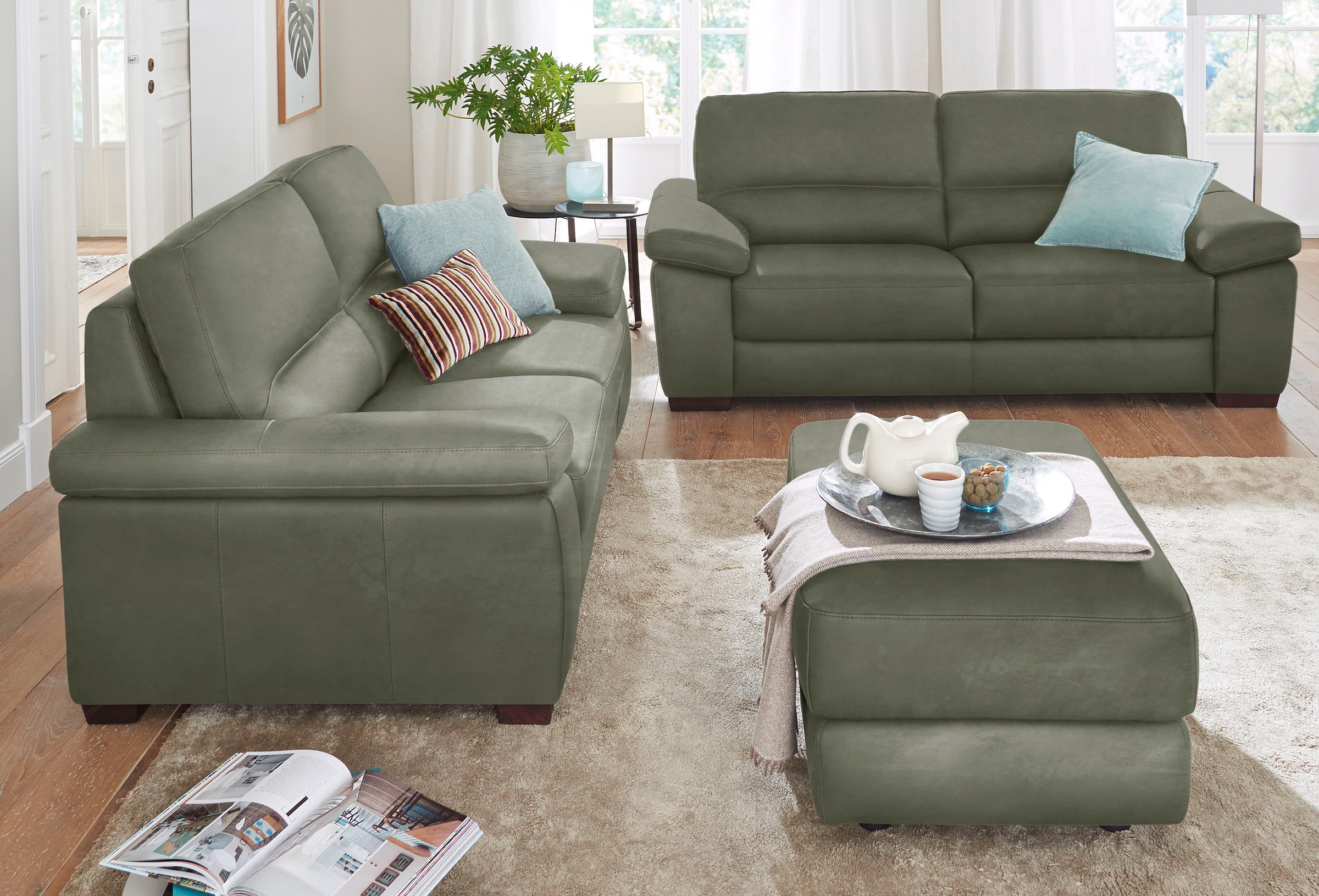 CALIA ITALIA 3-Sitzer »Gaia, Sofa im edlen Design und mit erstklassigem Sitzkomfort«, aus pflegeleichtem Luxus-Microfaser Ginevra Hydro Care